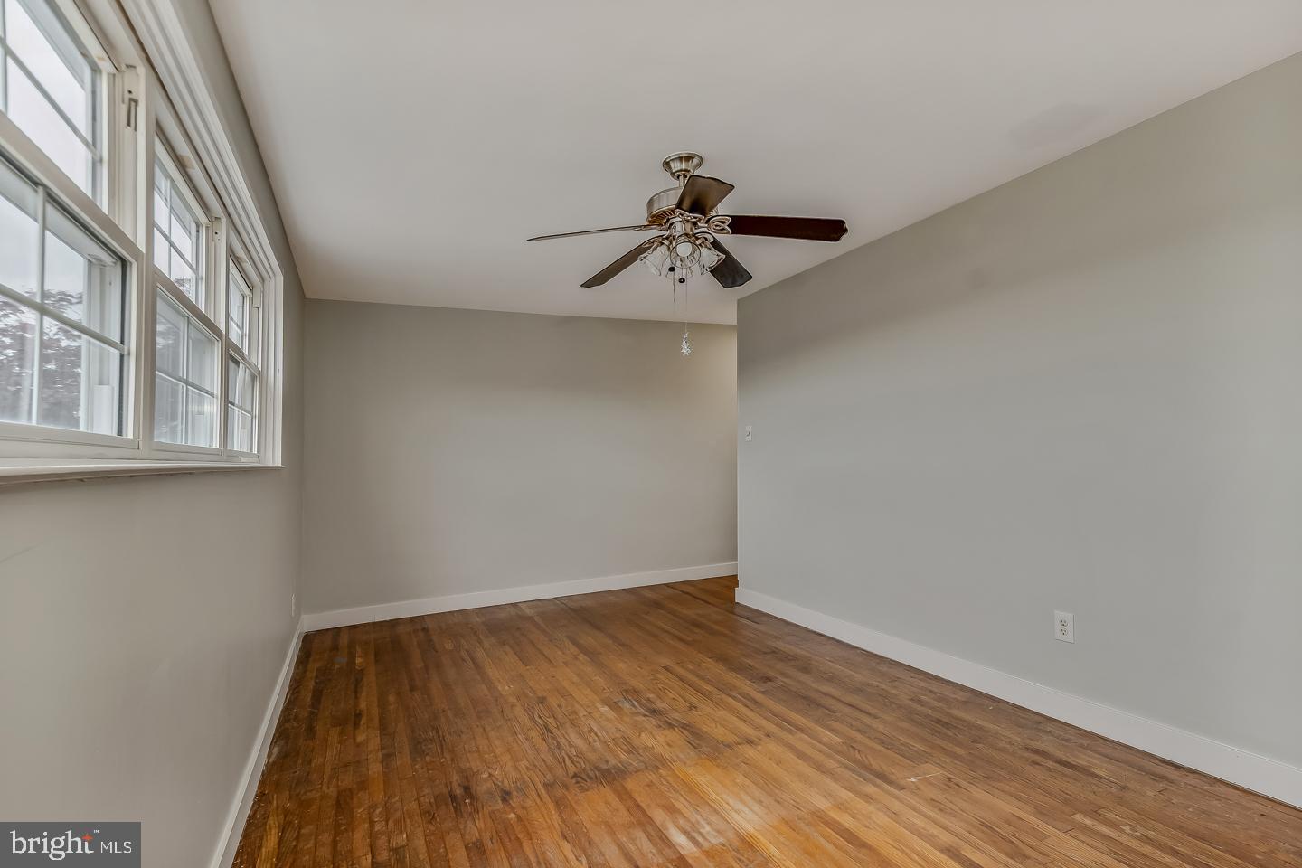 BELLS CORNER - Residential