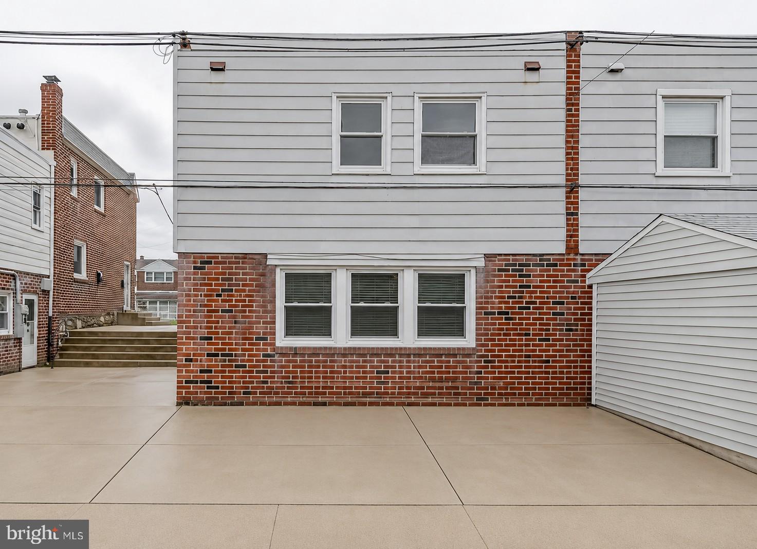 BELLS CORNER - Residential