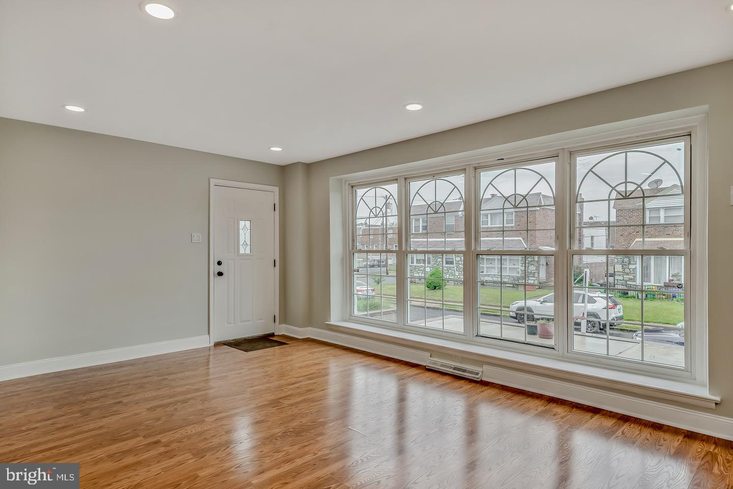 BELLS CORNER - Residential