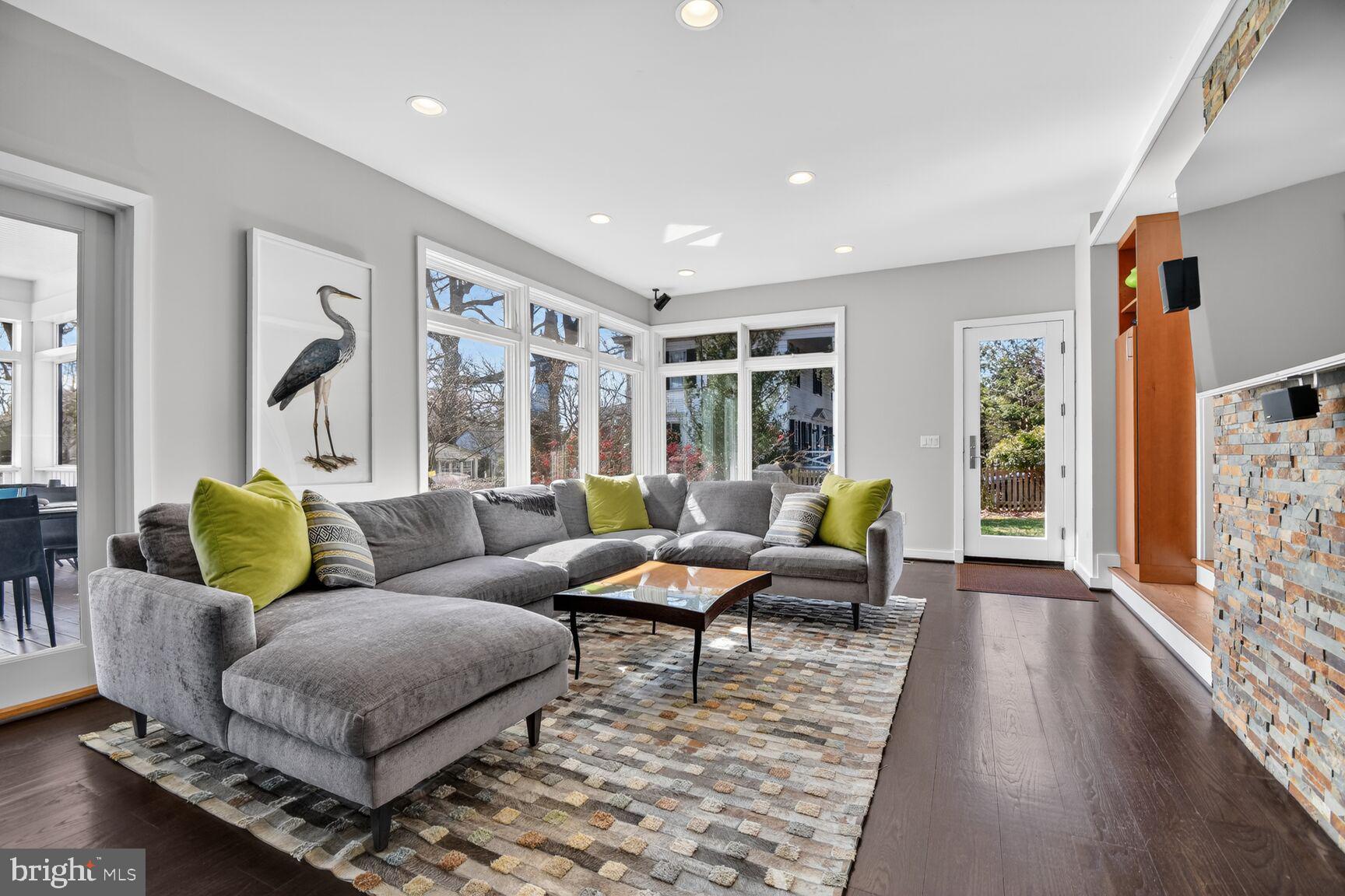 TAKOMA PARK - Residential