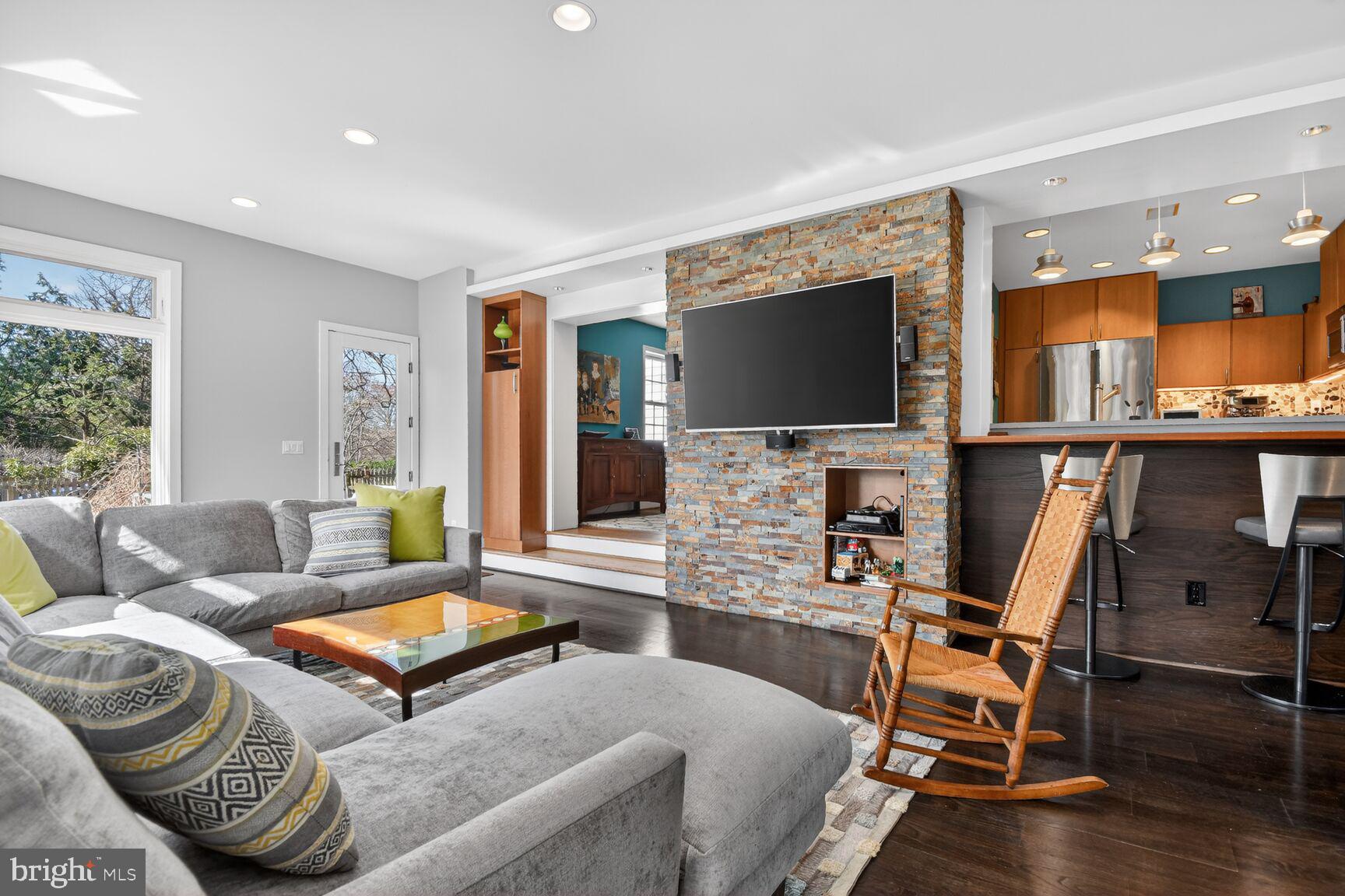 TAKOMA PARK - Residential