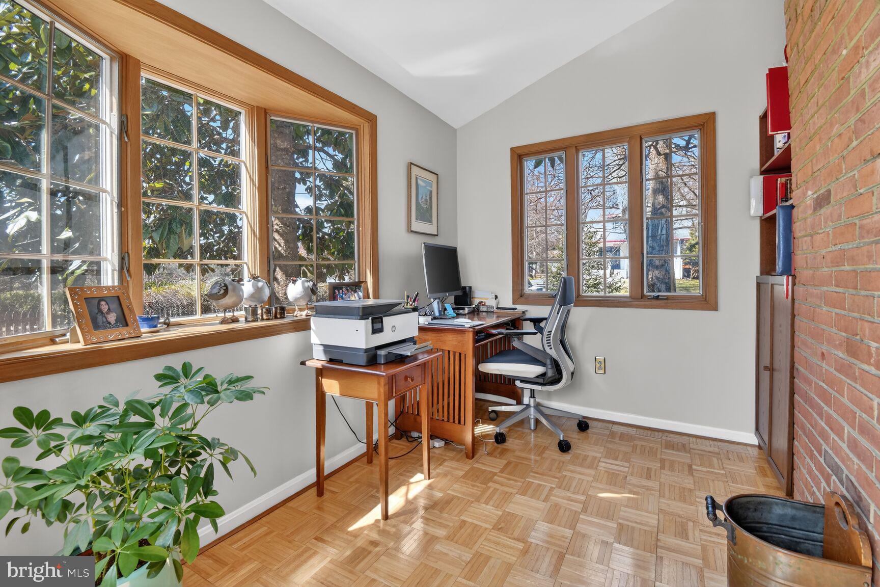 TAKOMA PARK - Residential