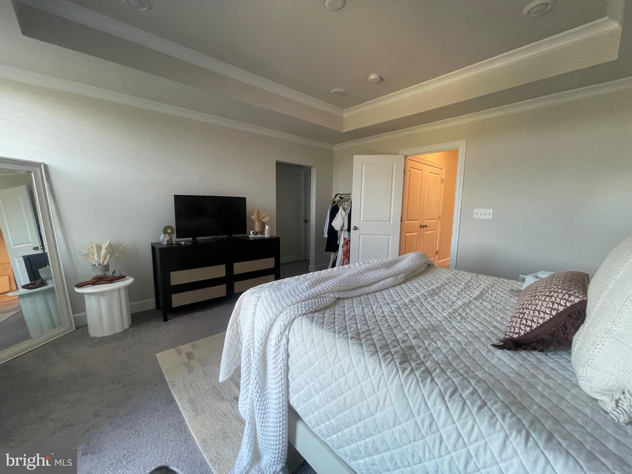 METRO WALK AT MOOREFIELD STATION - Residential Lease