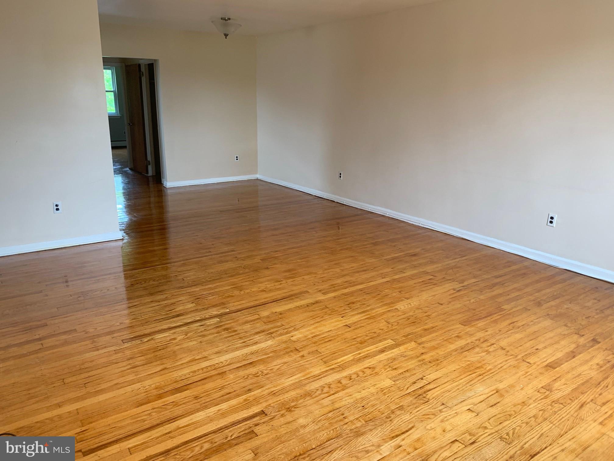 WYNDMOOR - Residential Income
