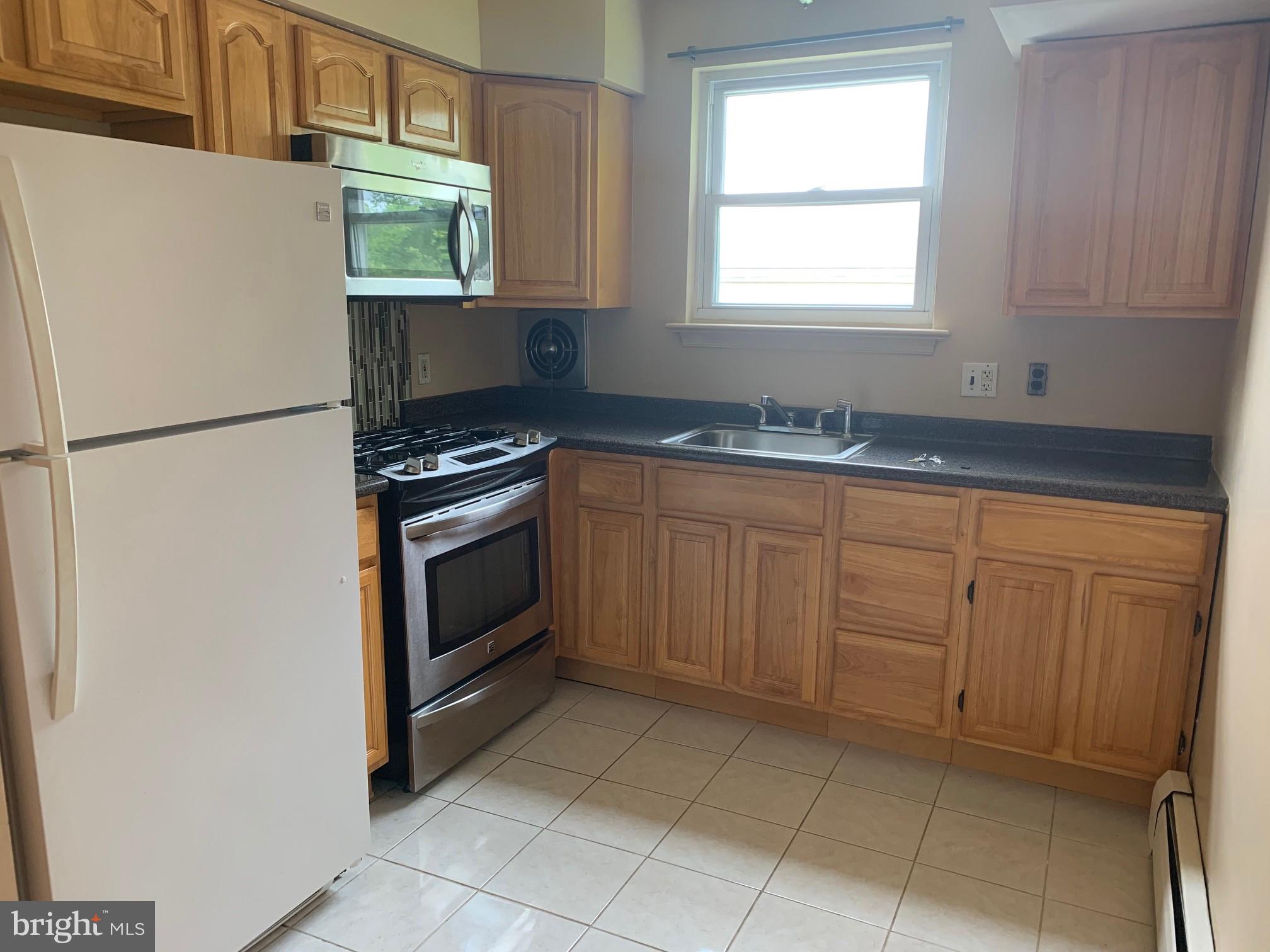 WYNDMOOR - Residential Income