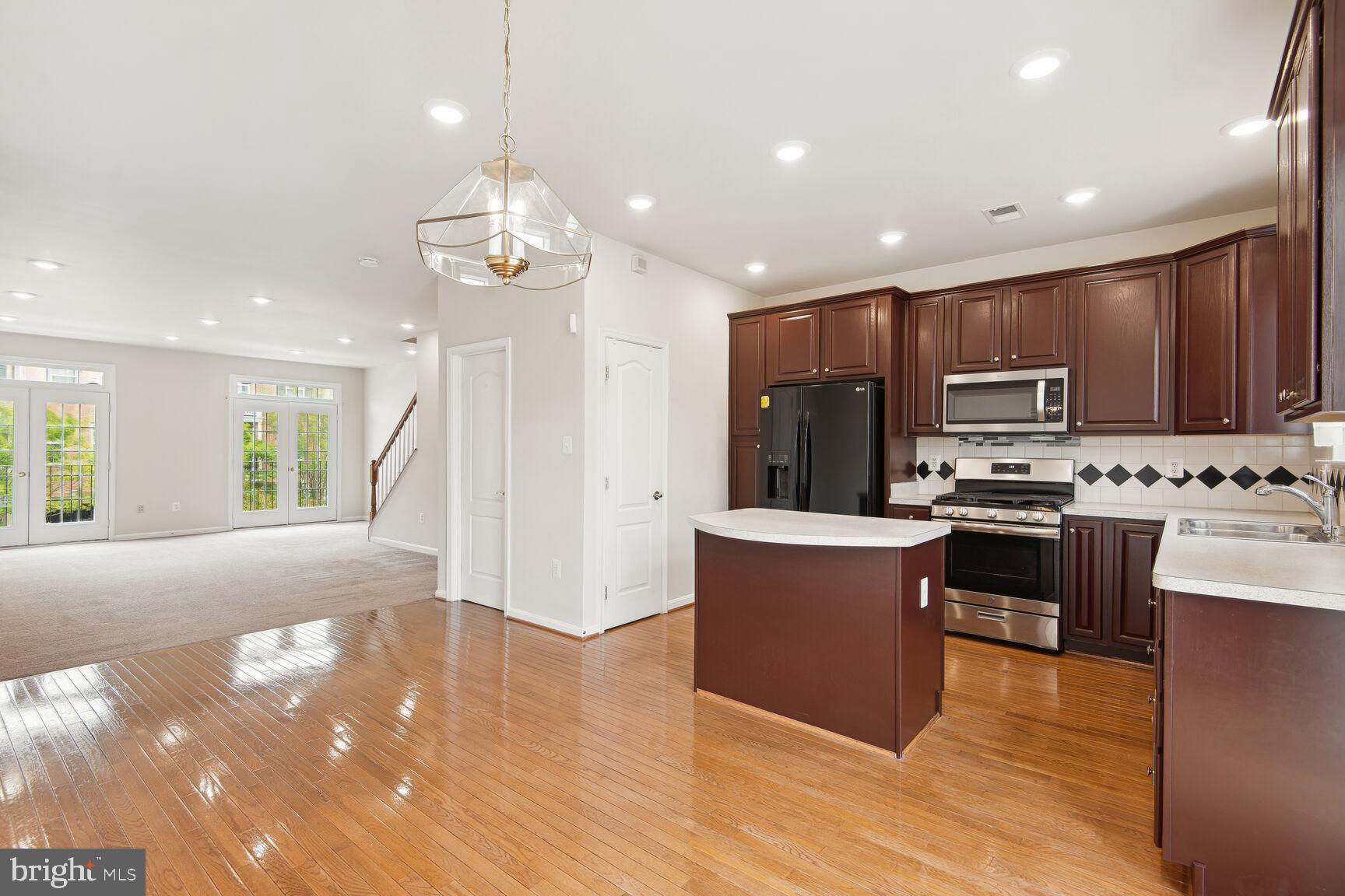 STONE RIDGE NORTH - Residential Lease