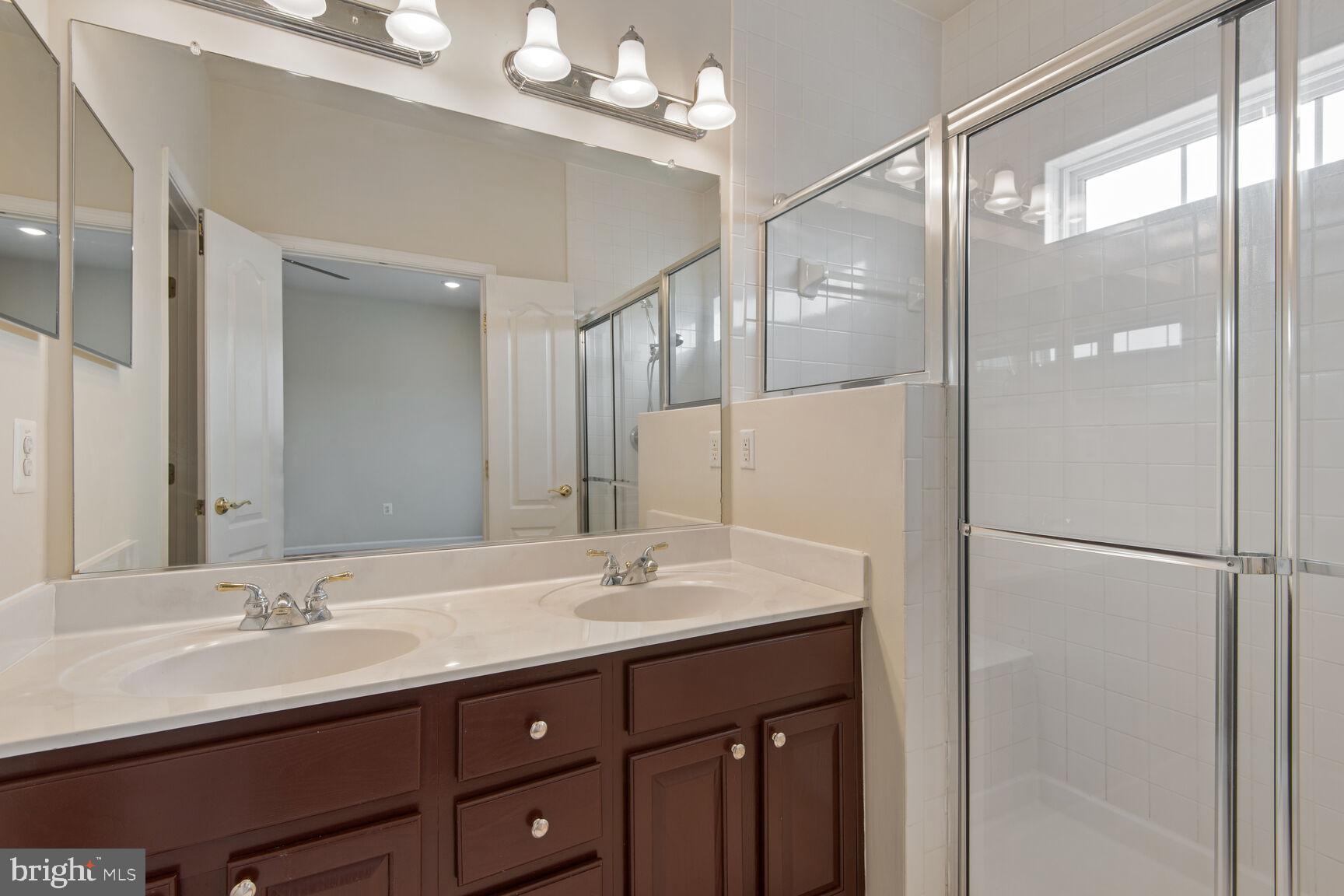 STONE RIDGE NORTH - Residential Lease