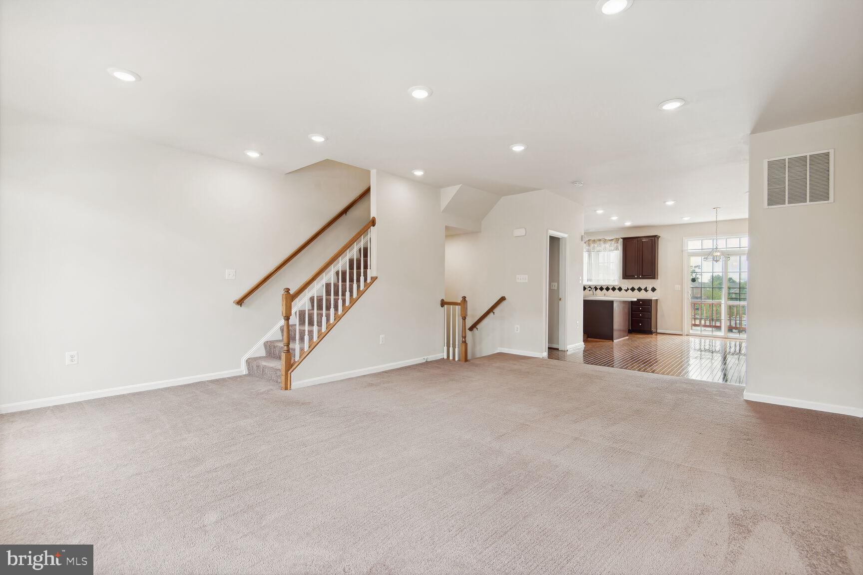 STONE RIDGE NORTH - Residential Lease