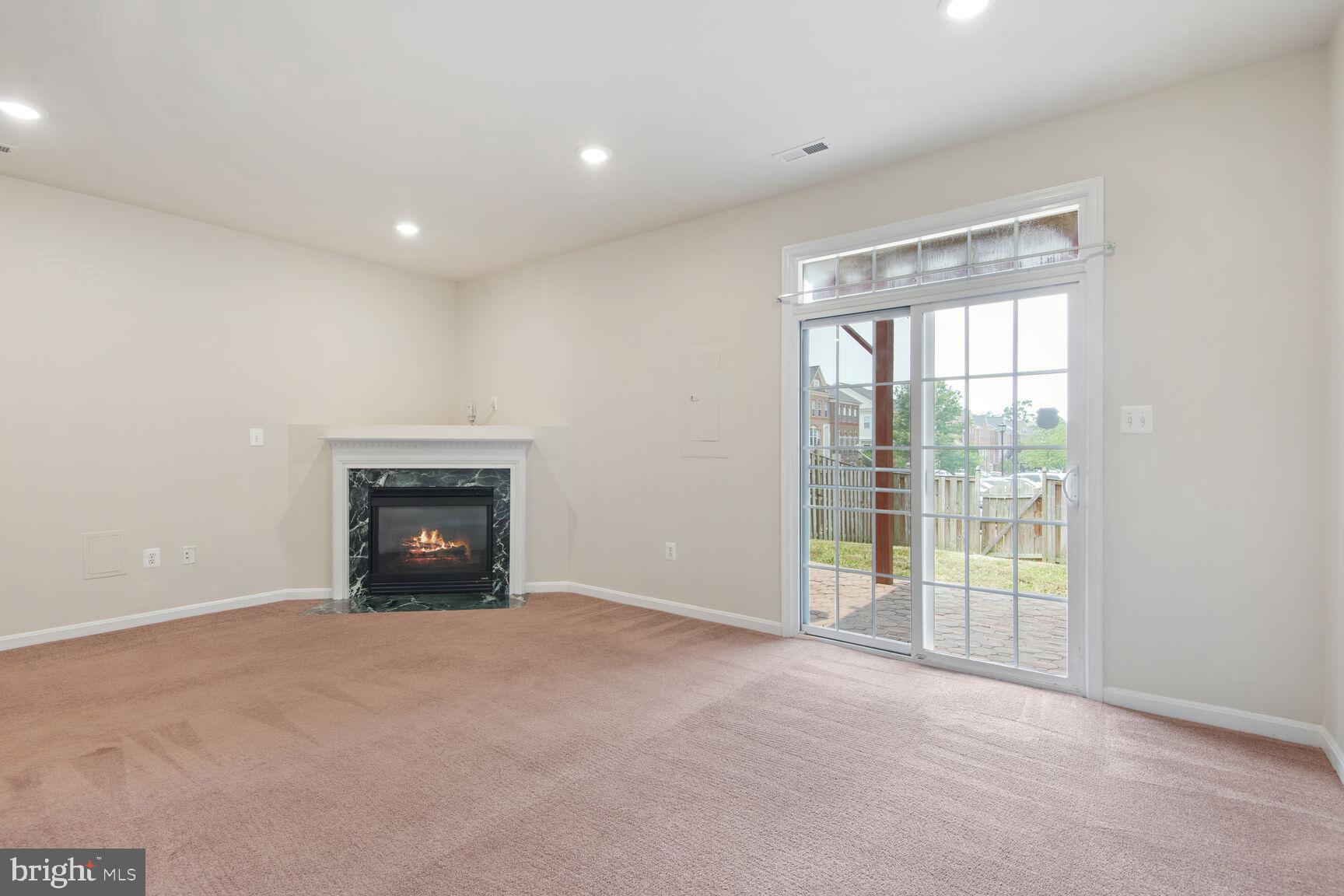 STONE RIDGE NORTH - Residential Lease