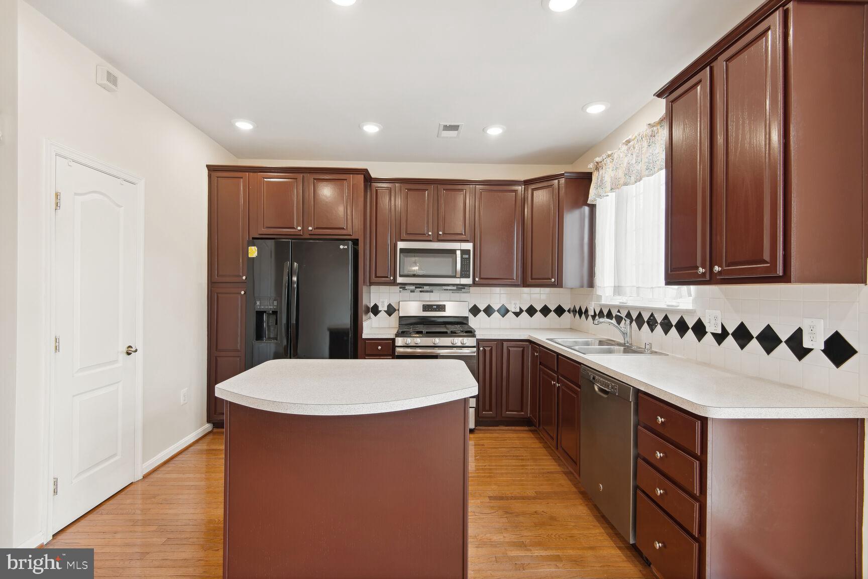 STONE RIDGE NORTH - Residential Lease