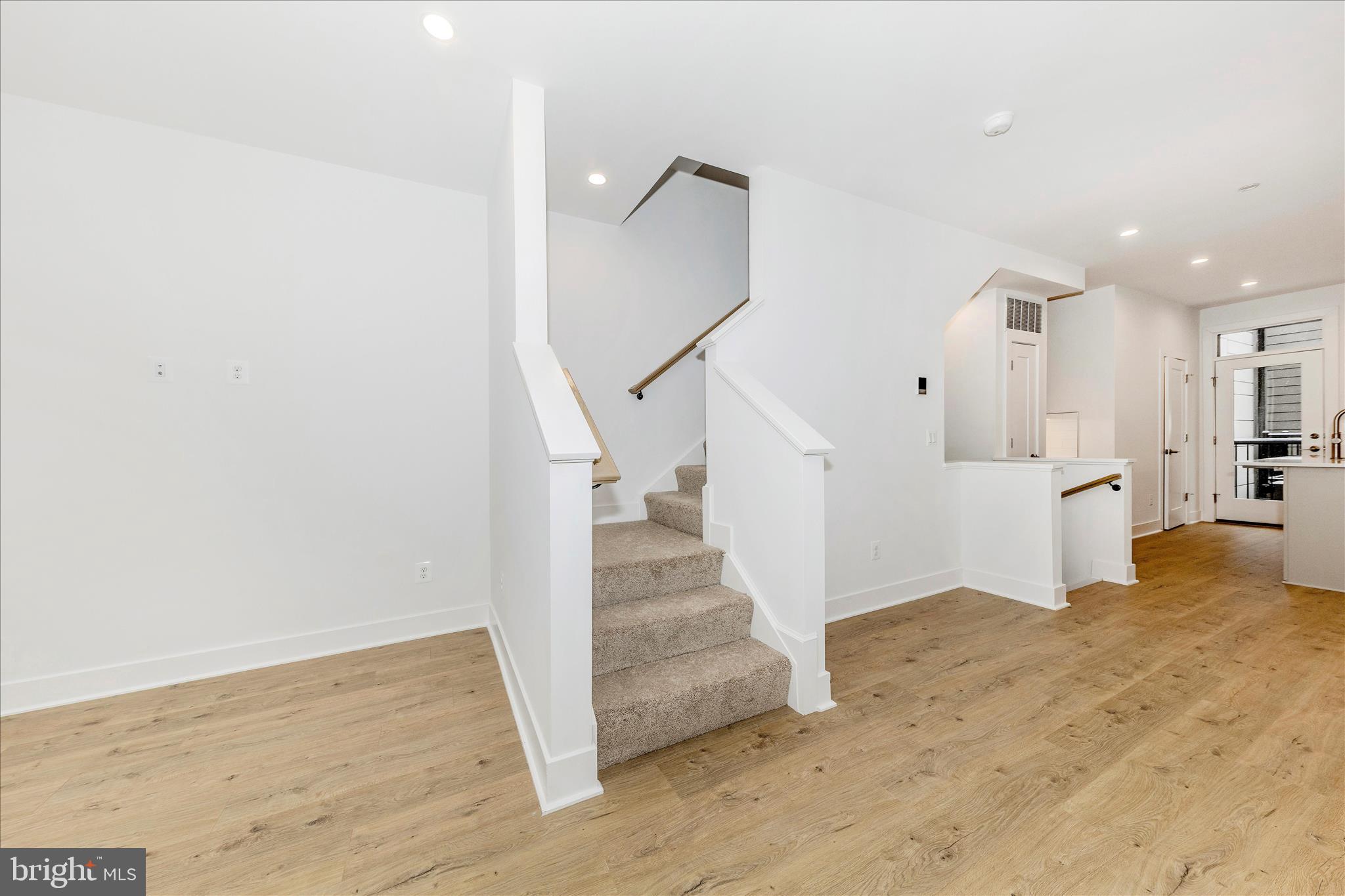 WESTBARD SQUARE - Residential Lease