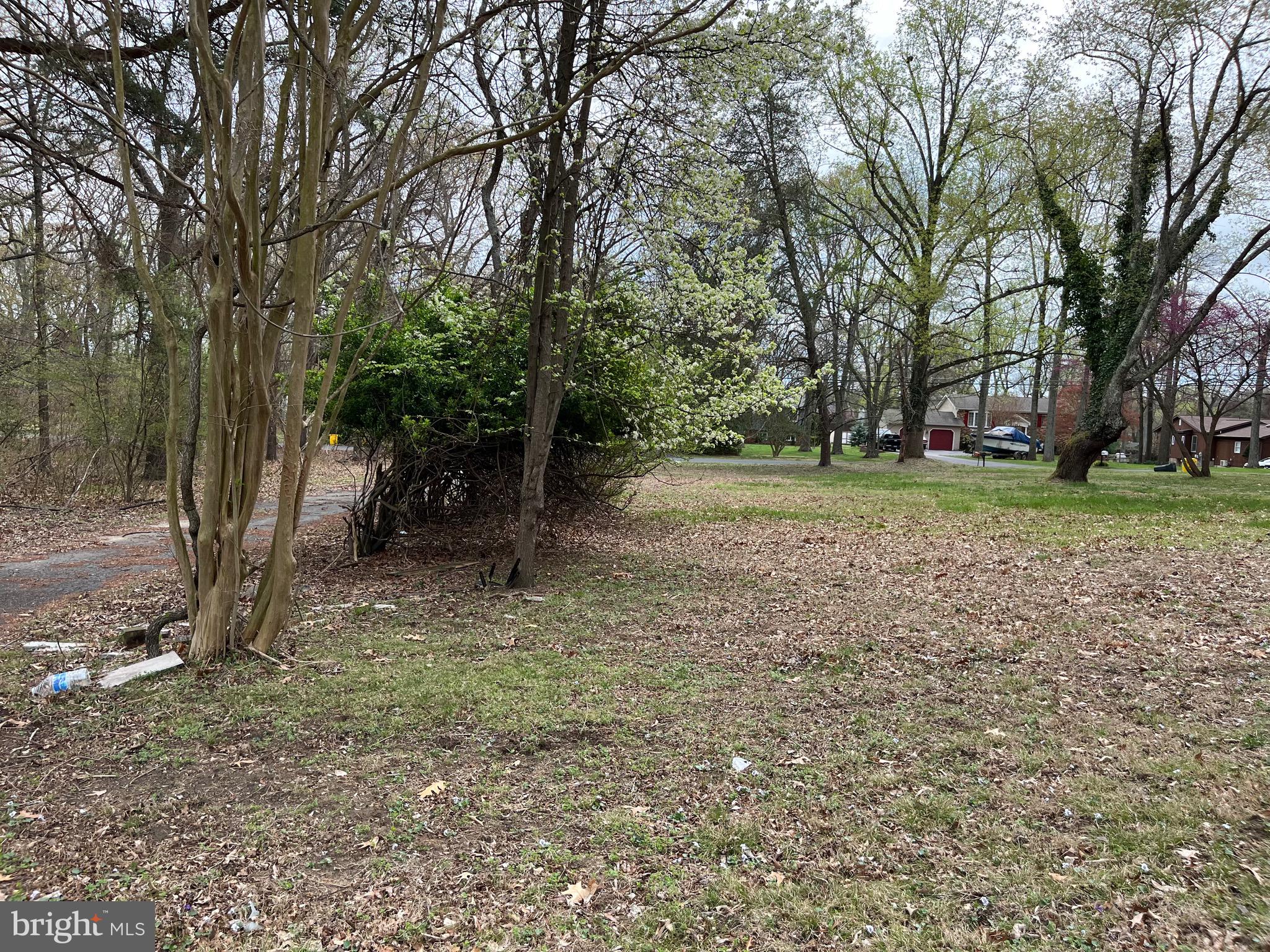 972 ARUNDEL DRIVE