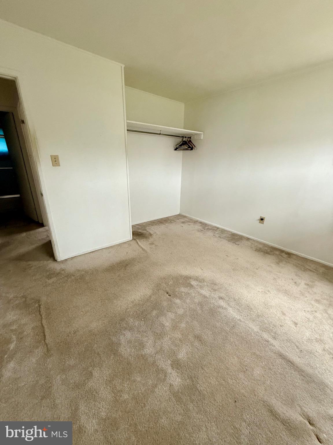 VIOLET WOOD - Residential