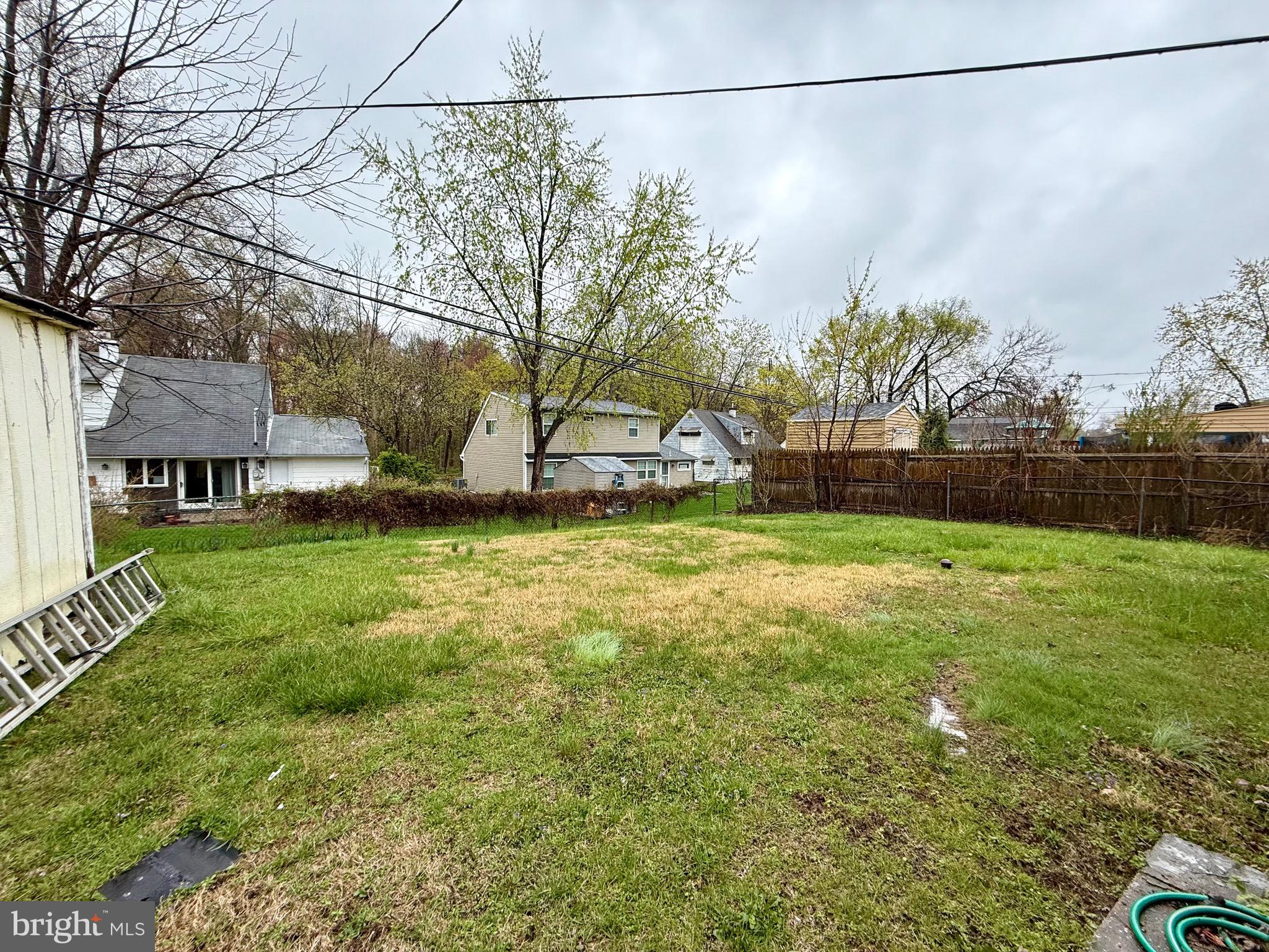 VIOLET WOOD - Residential