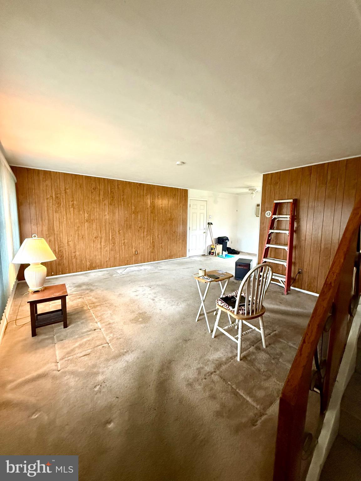 VIOLET WOOD - Residential