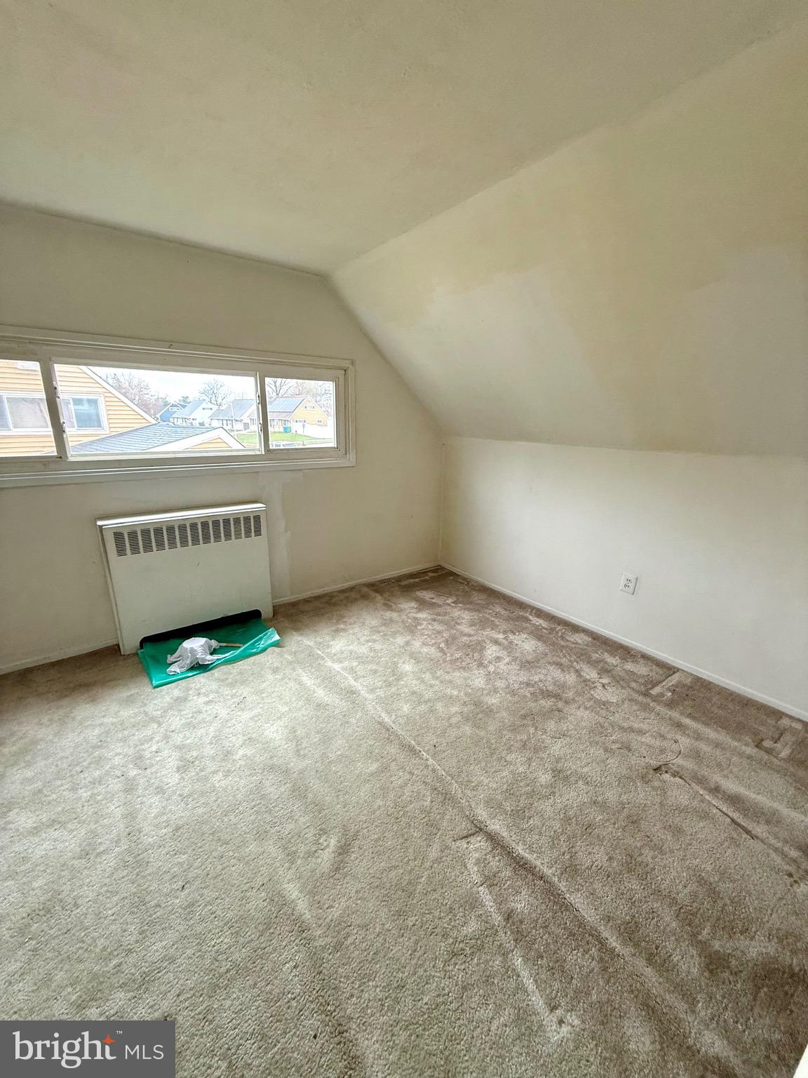 VIOLET WOOD - Residential