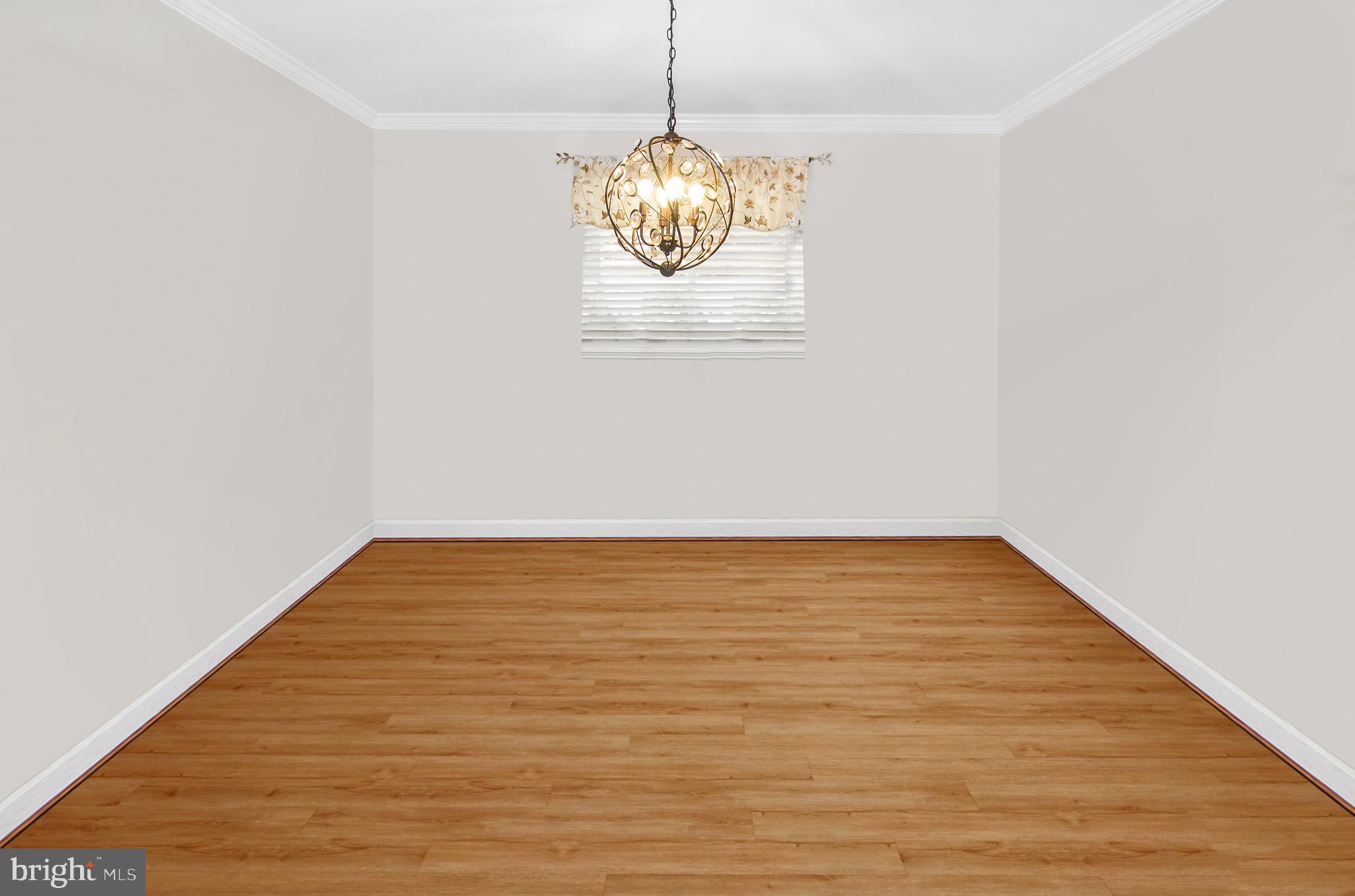 HALLMARK MANOR - Residential