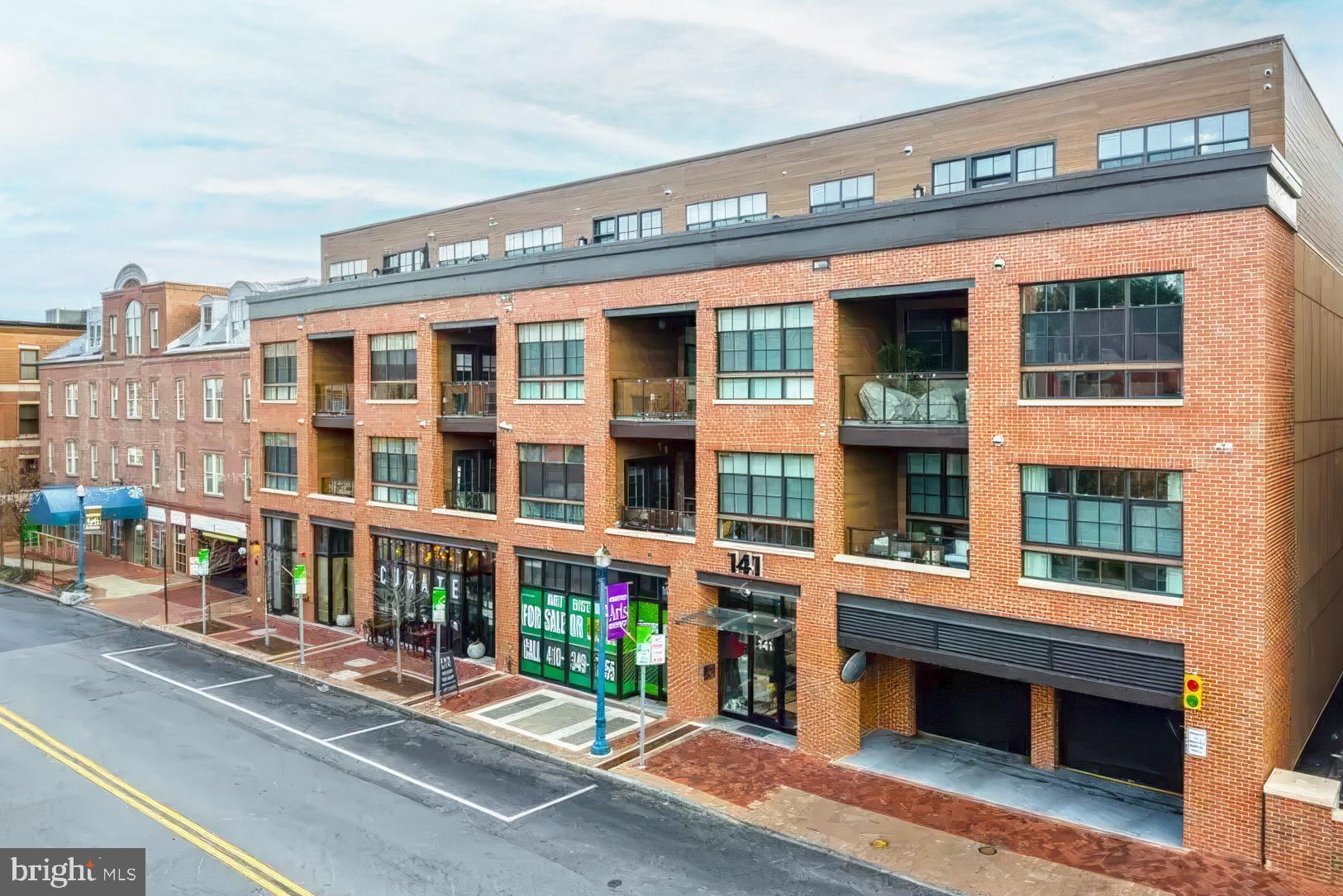 HISTORIC DISTRICT - Residential