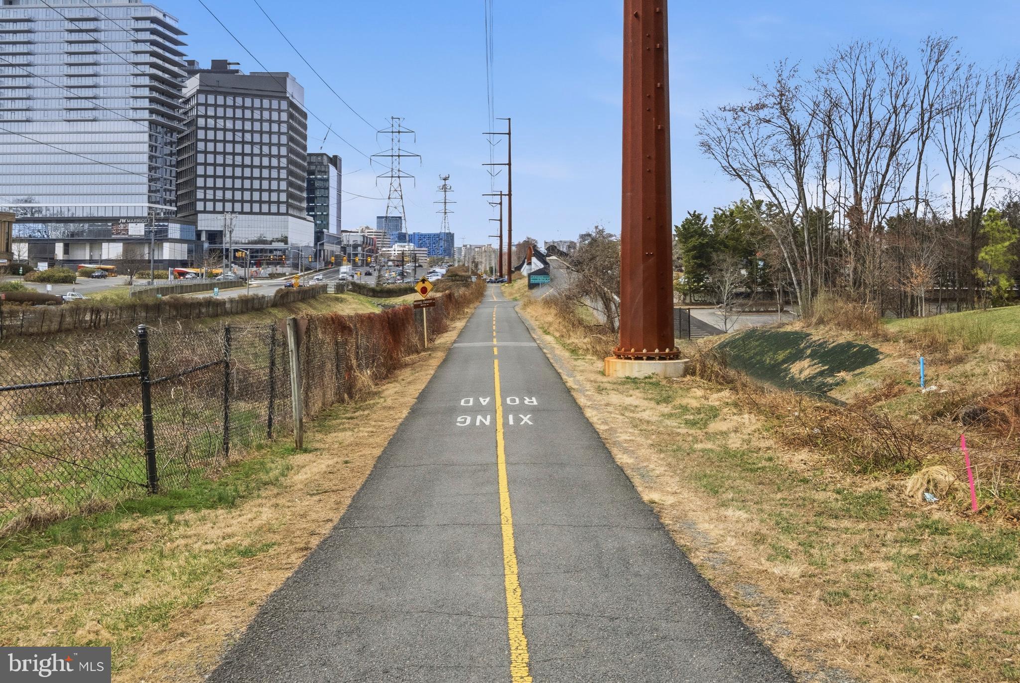 RESTON - Residential