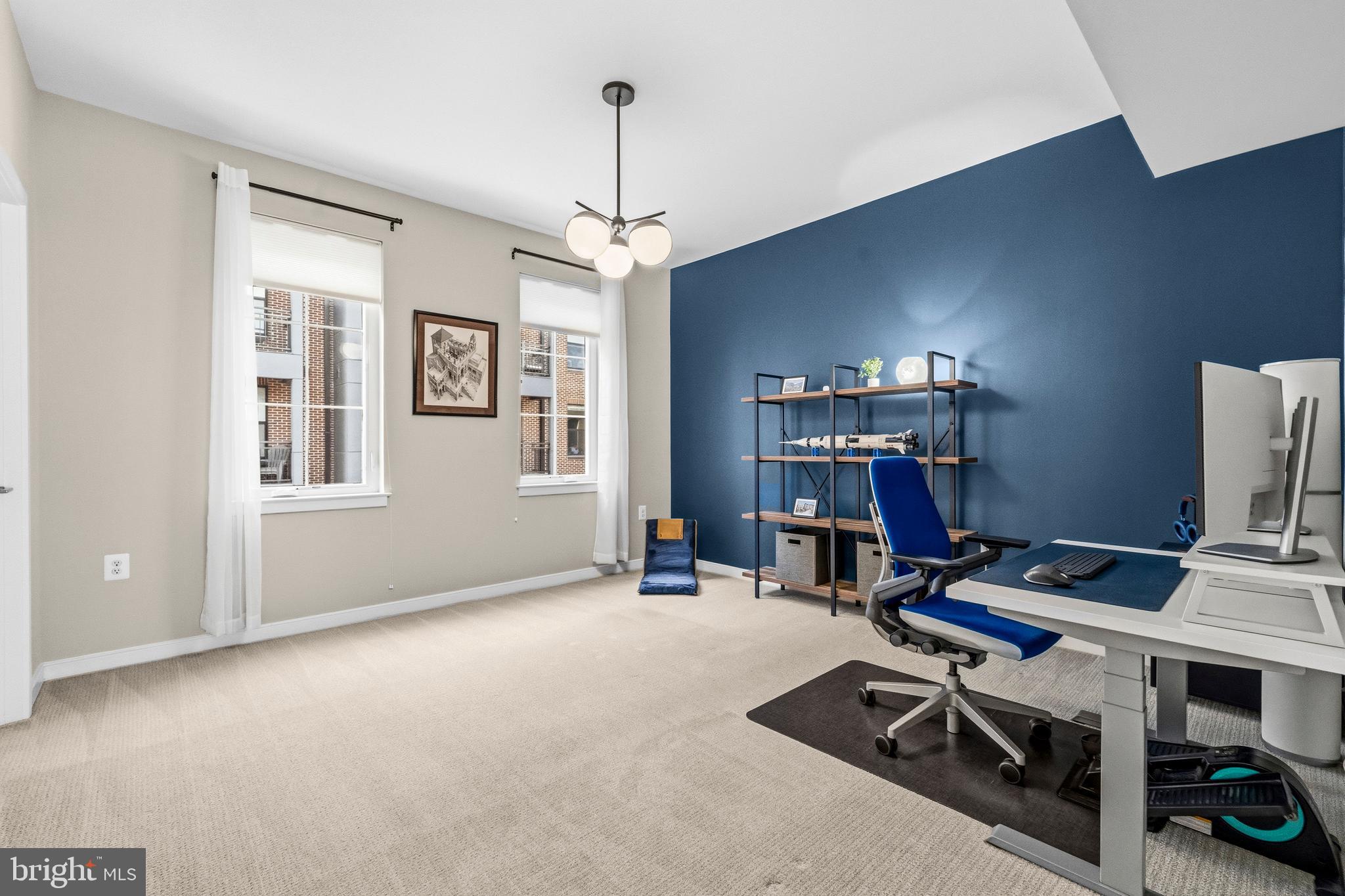 RESTON - Residential