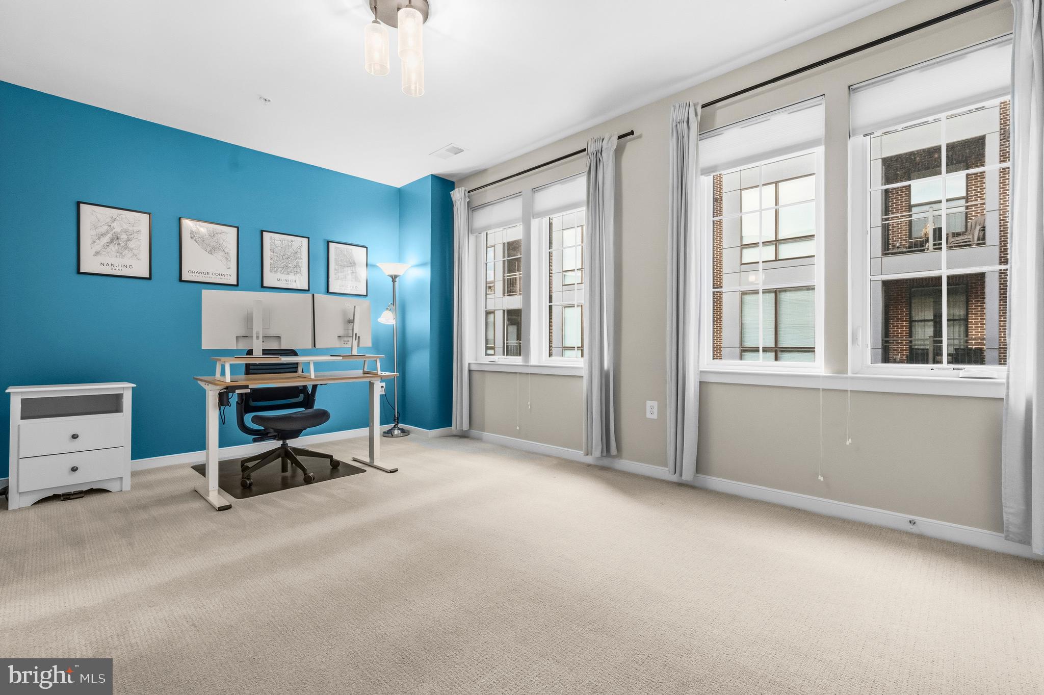 RESTON - Residential