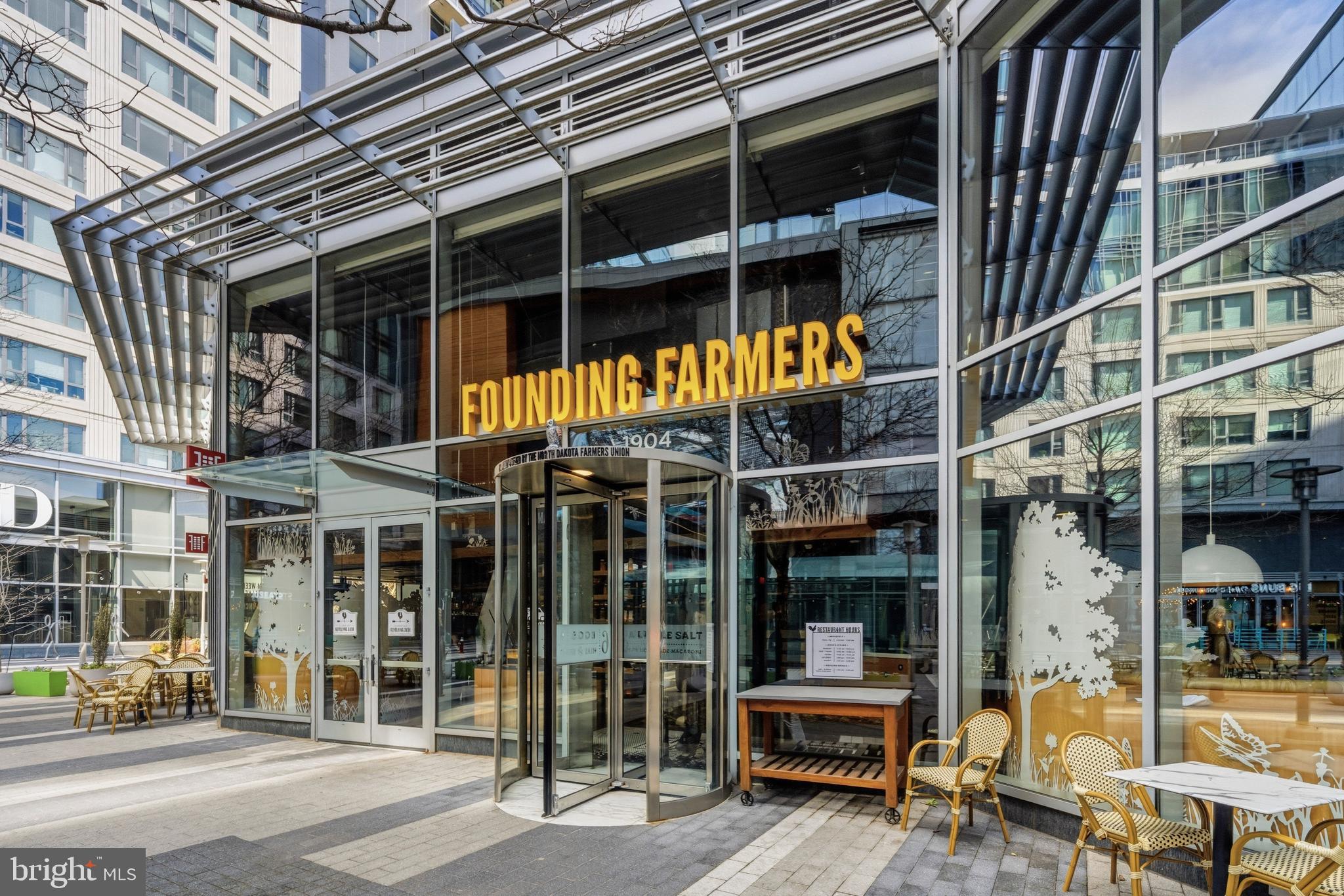 RESTON - Residential