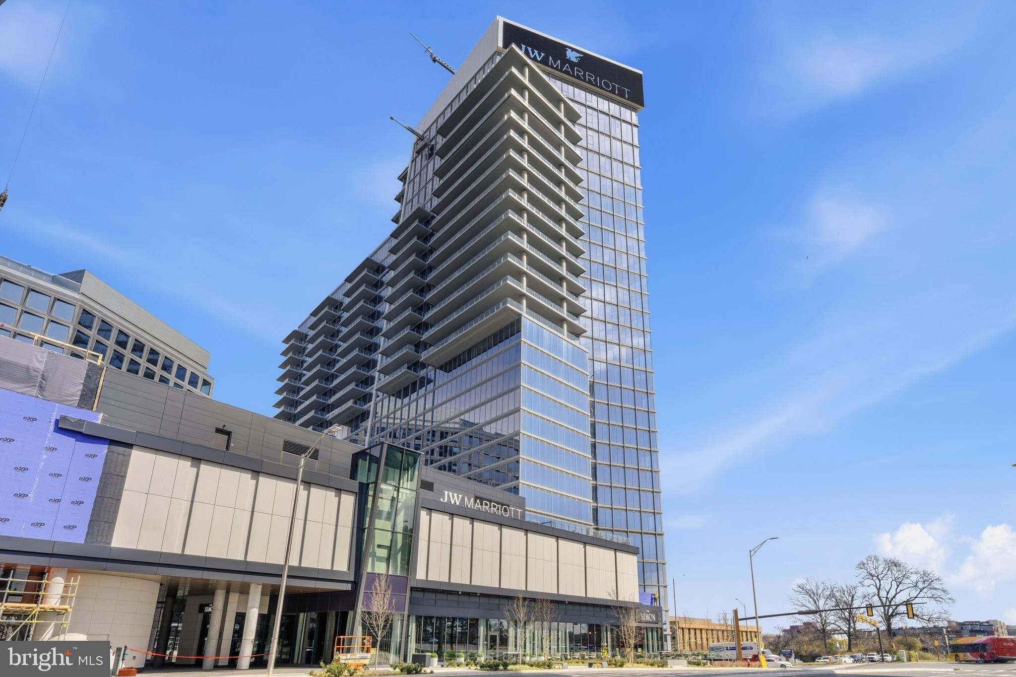 RESTON - Residential