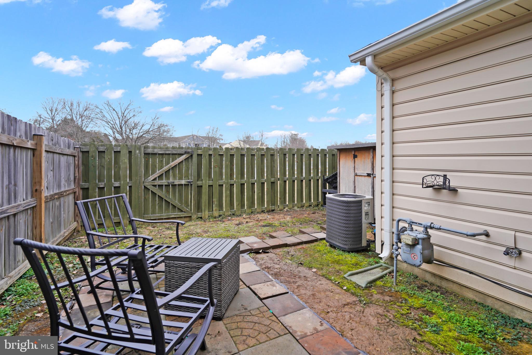 VILLAGES OF SALEM STATION - Residential