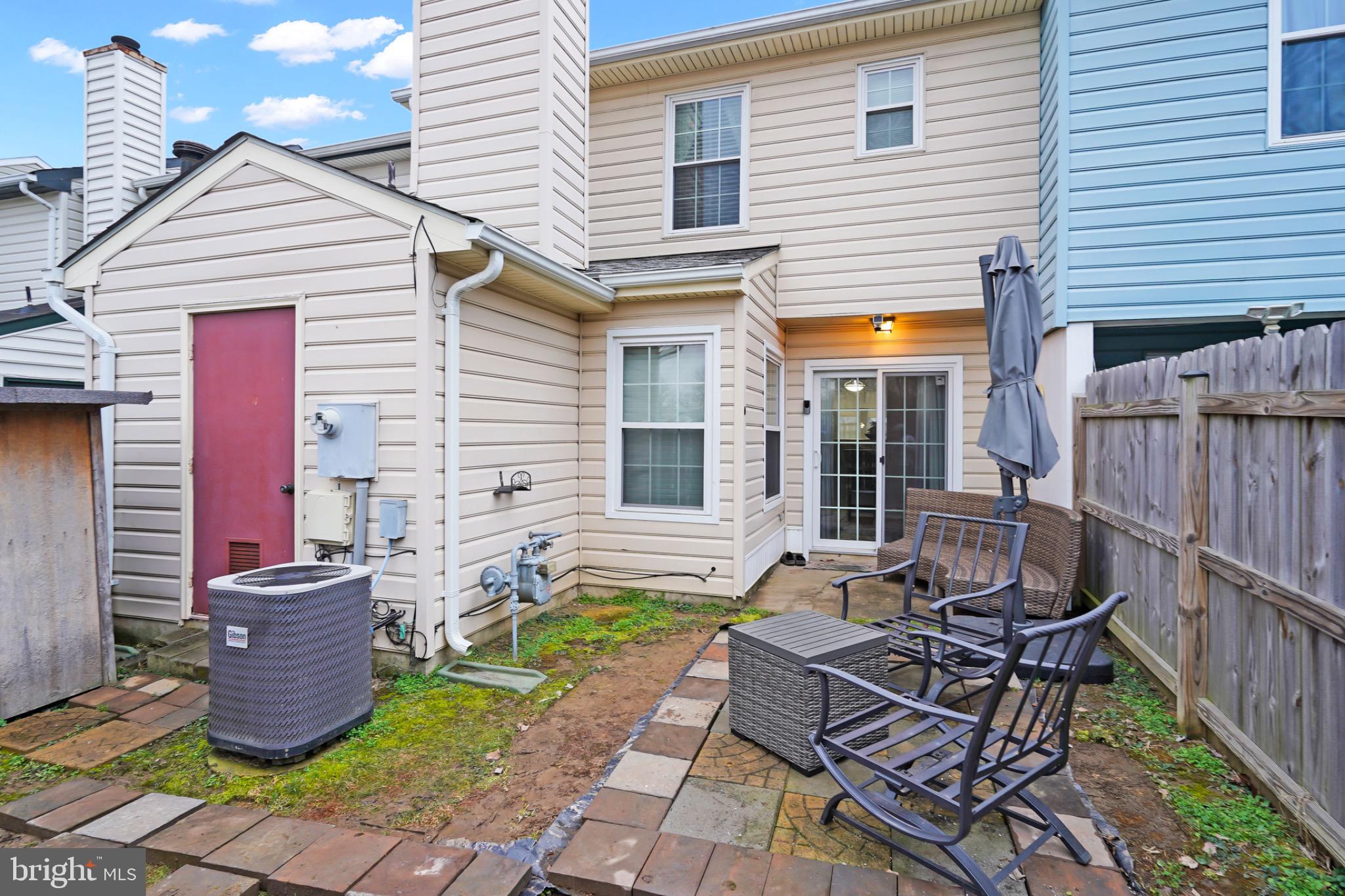 VILLAGES OF SALEM STATION - Residential