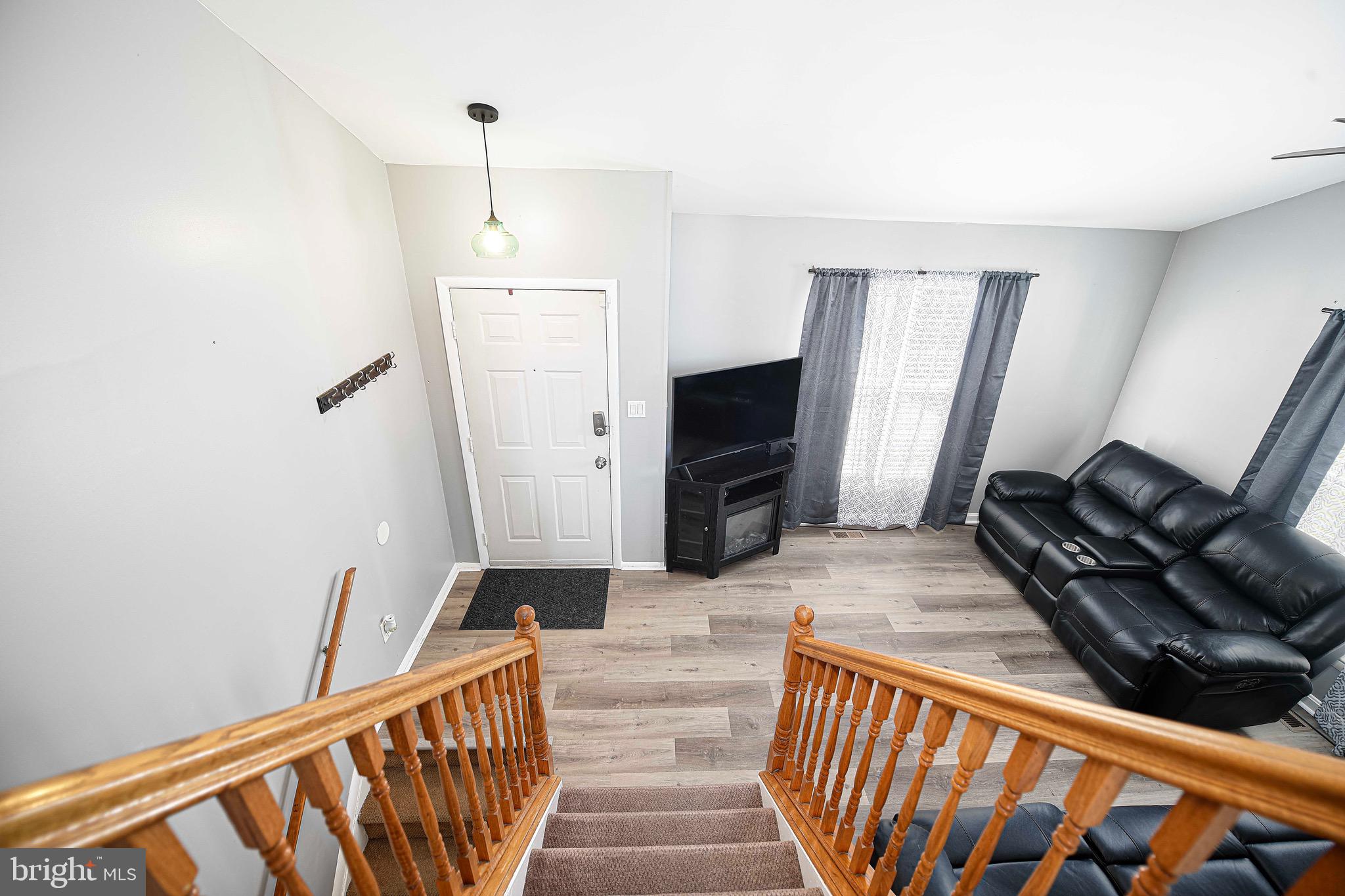 CUNNINGHILL COVE - Residential