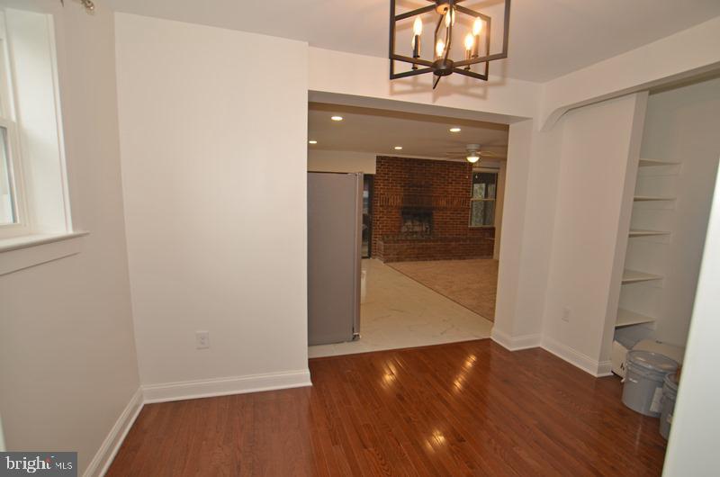 WOODRIDGE - Residential