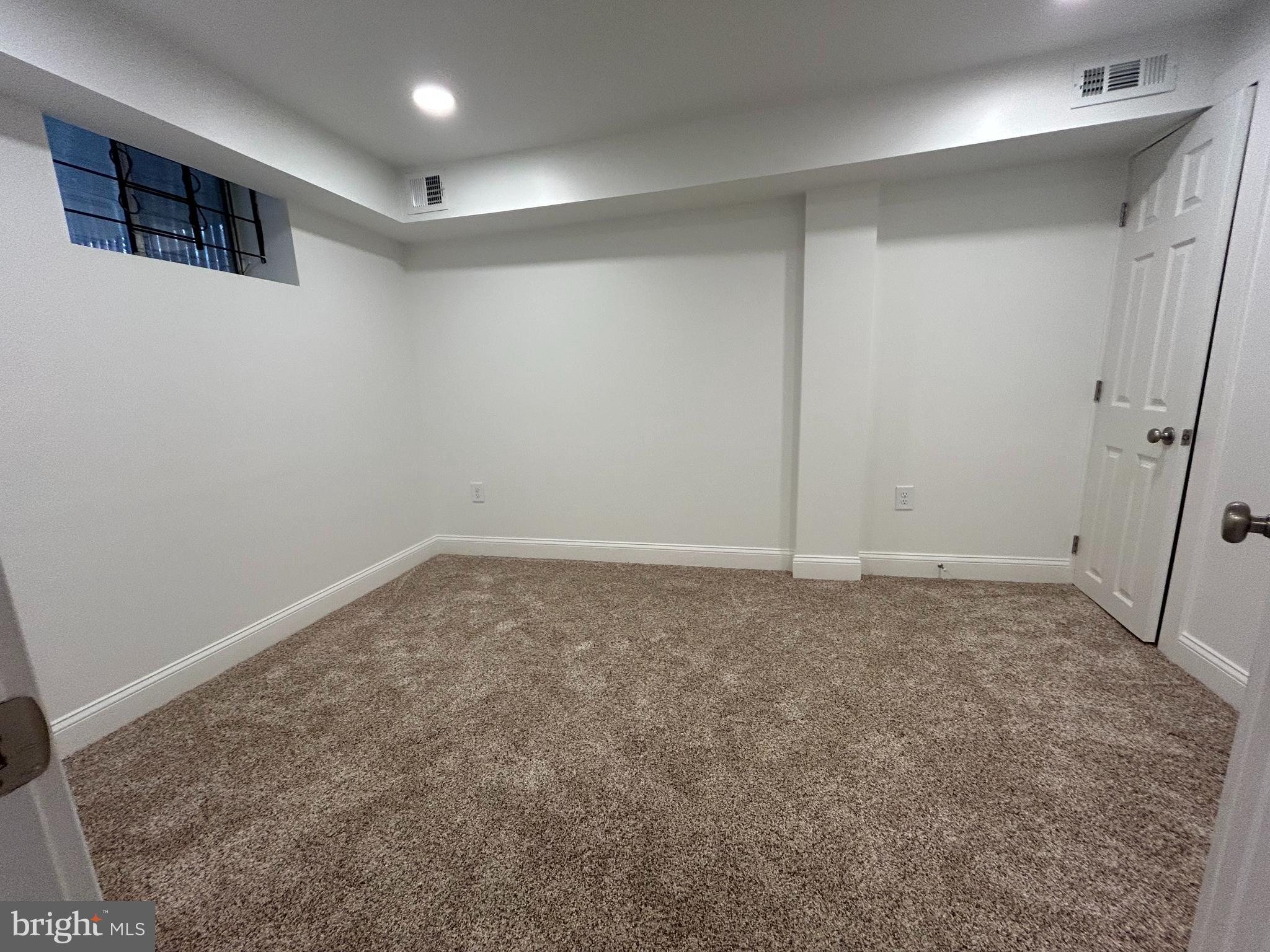 WOODRIDGE - Residential