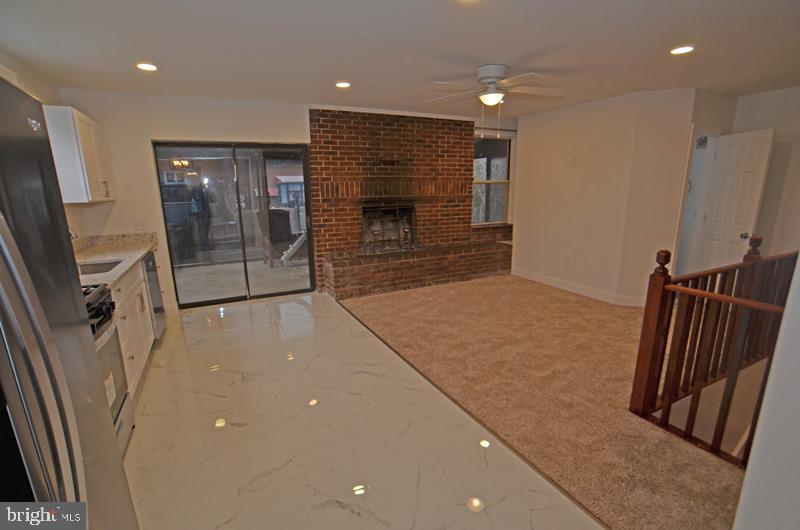 WOODRIDGE - Residential