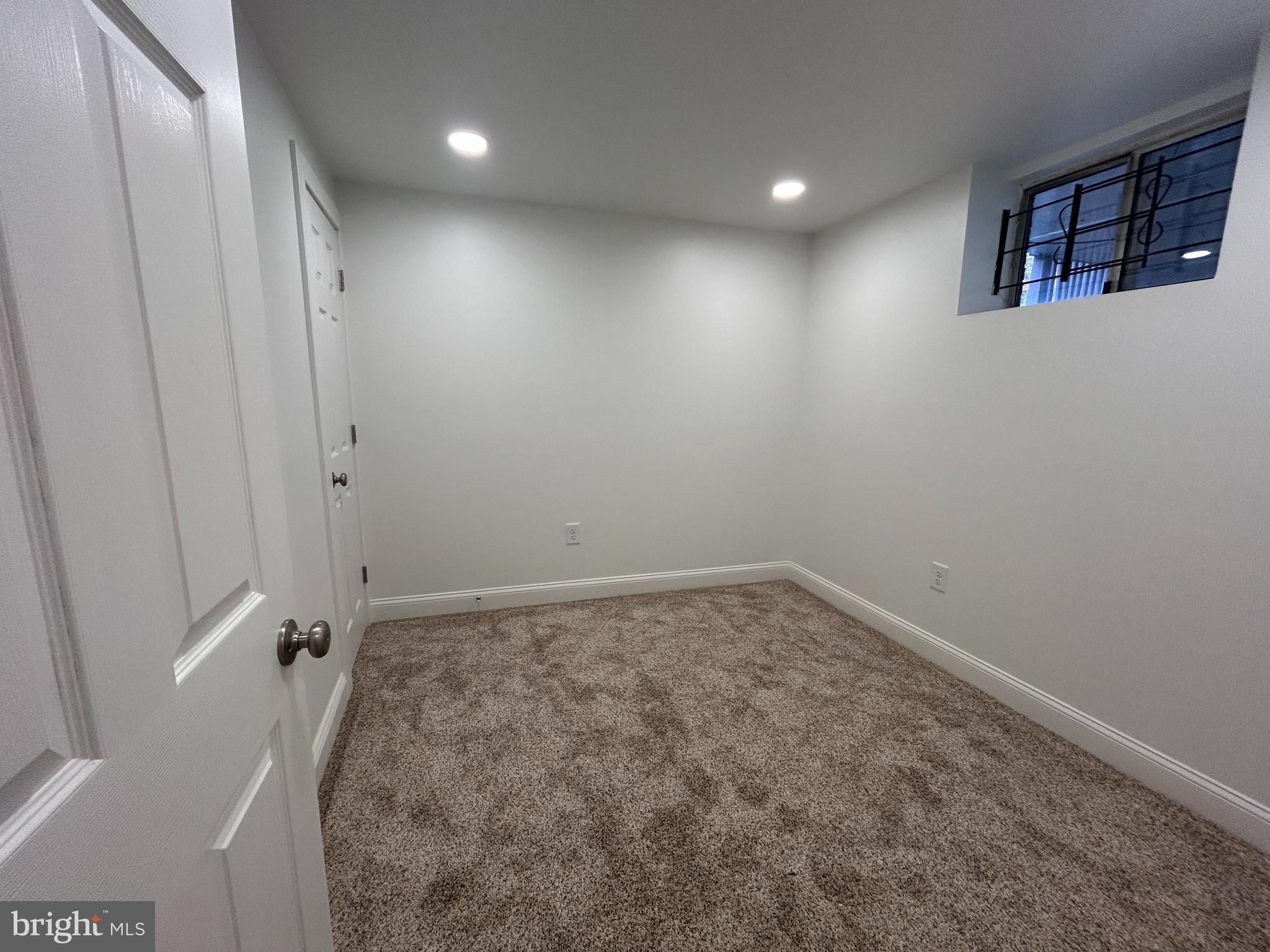 WOODRIDGE - Residential