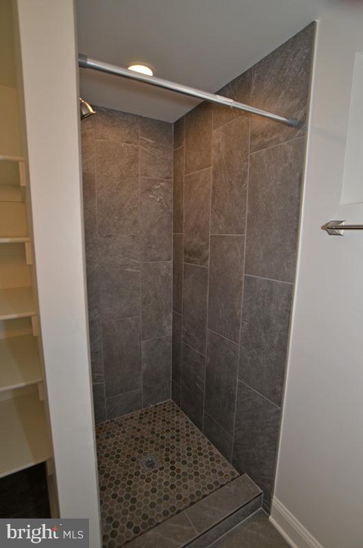 WOODRIDGE - Residential