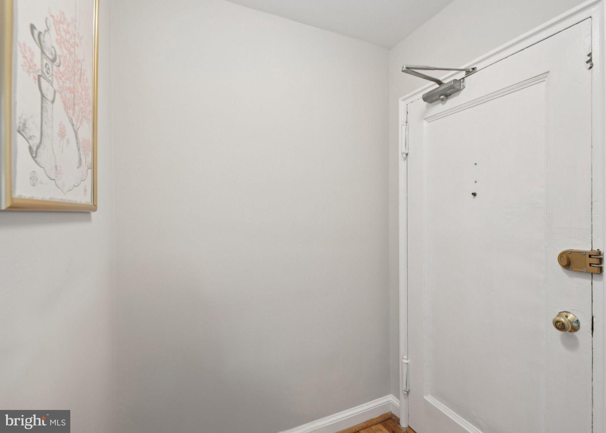 COMMONS OF ARLINGTON - Residential