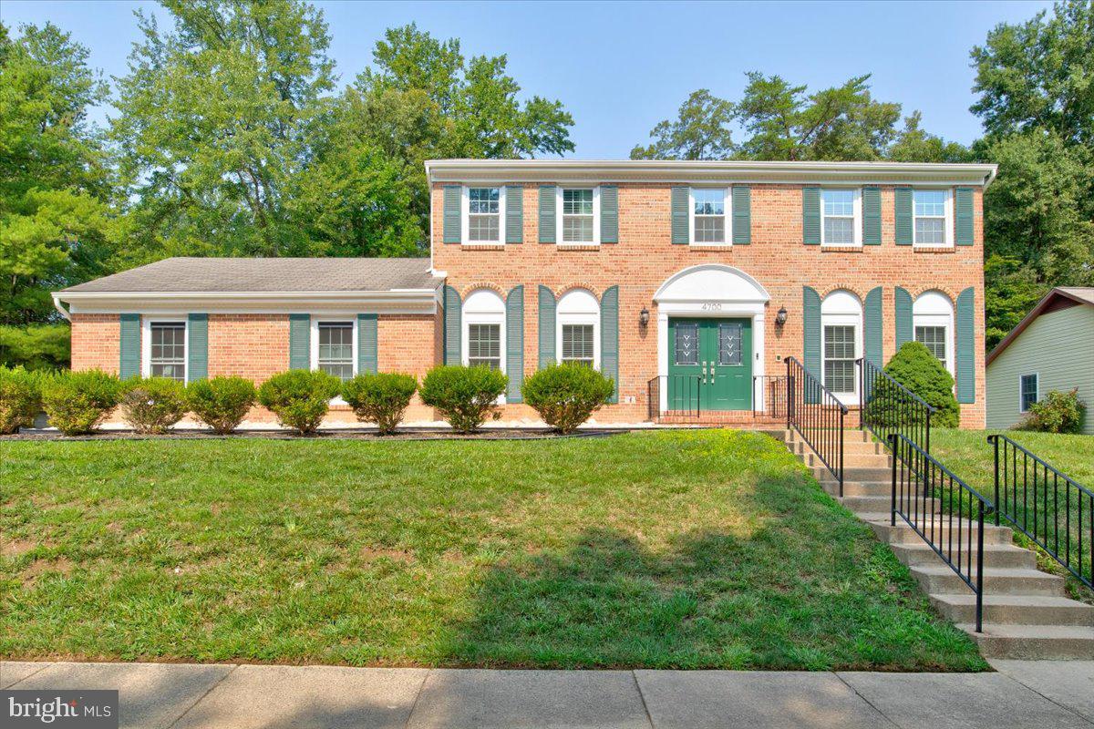 LAKE MONTCLAIR - Residential