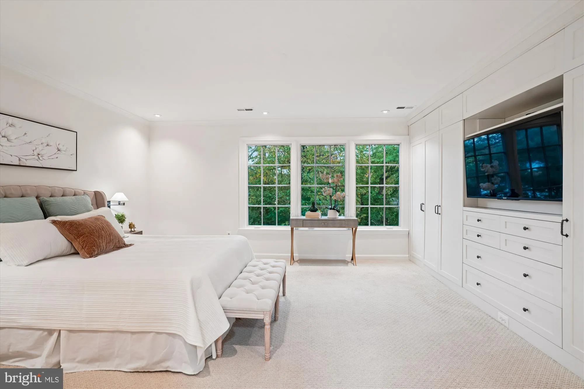 McLean, Virginia 22101, United States, 4 Bedrooms Bedrooms, ,4 BathroomsBathrooms,Residential,Coming Soon,228913