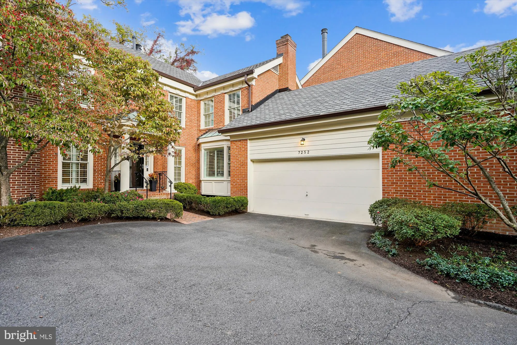 McLean, Virginia 22101, United States, 4 Bedrooms Bedrooms, ,4 BathroomsBathrooms,Residential,Coming Soon,228913