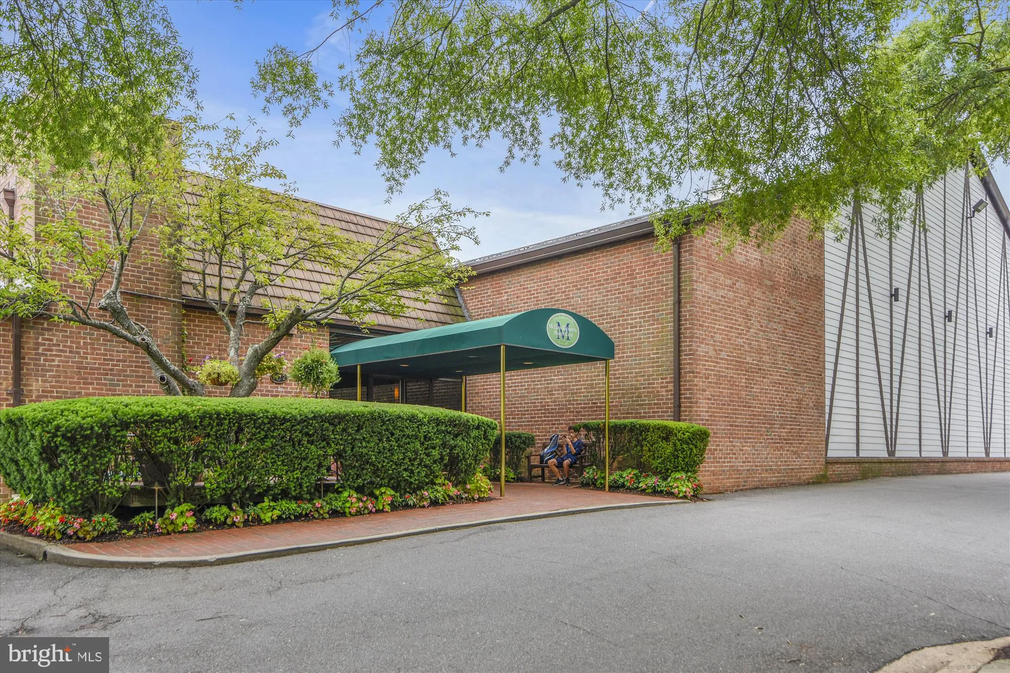 McLean, Virginia 22101, United States, 4 Bedrooms Bedrooms, ,4 BathroomsBathrooms,Residential,Coming Soon,228913