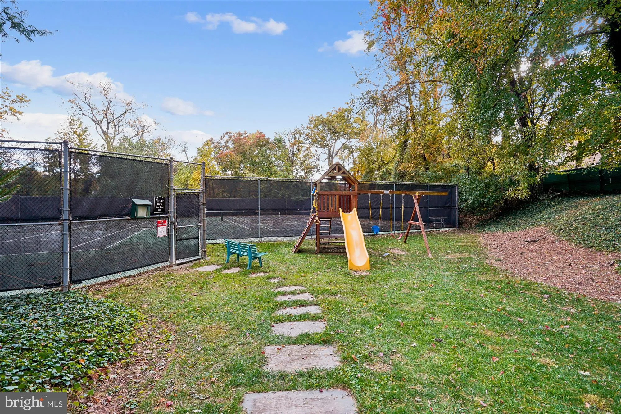 McLean, Virginia 22101, United States, 4 Bedrooms Bedrooms, ,4 BathroomsBathrooms,Residential,Coming Soon,228913