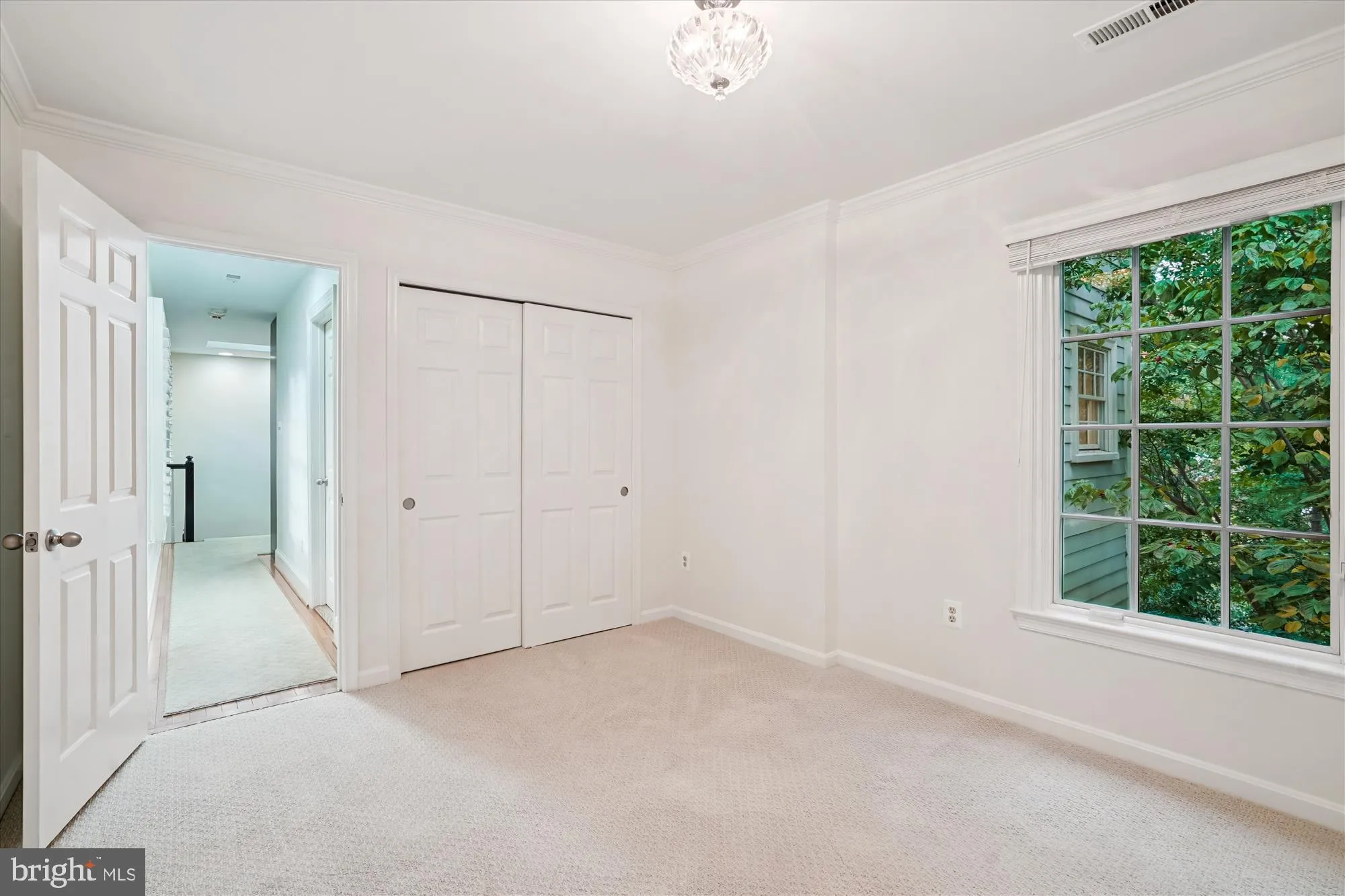 McLean, Virginia 22101, United States, 4 Bedrooms Bedrooms, ,4 BathroomsBathrooms,Residential,Coming Soon,228913