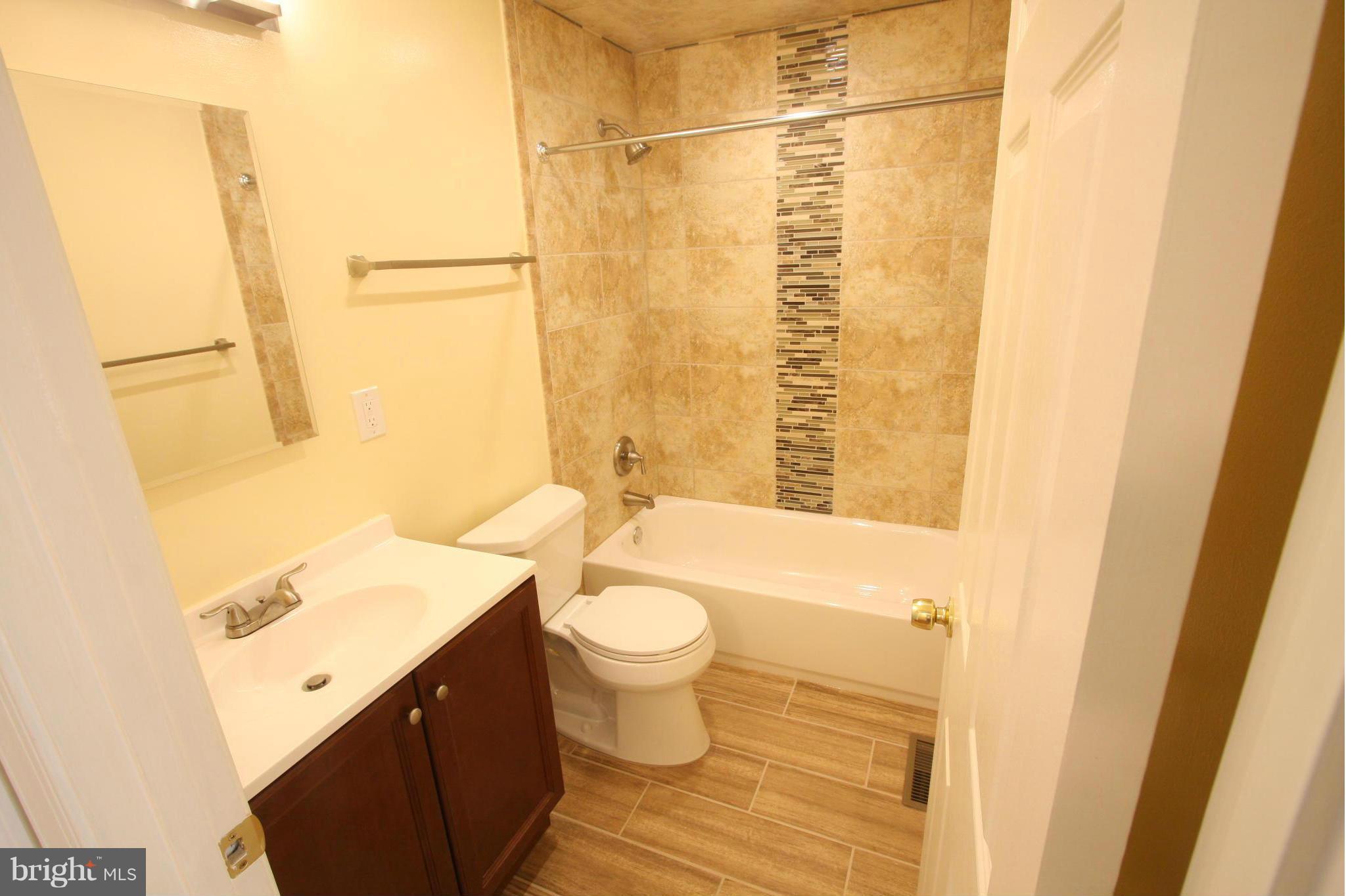 DUFIEF MILL - Residential Lease