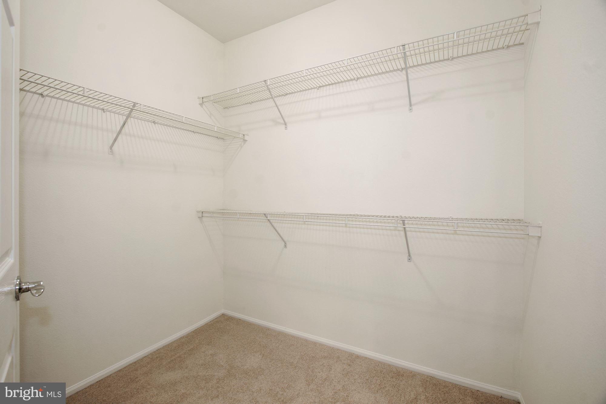 WHITE FLINT STATION - Residential Lease