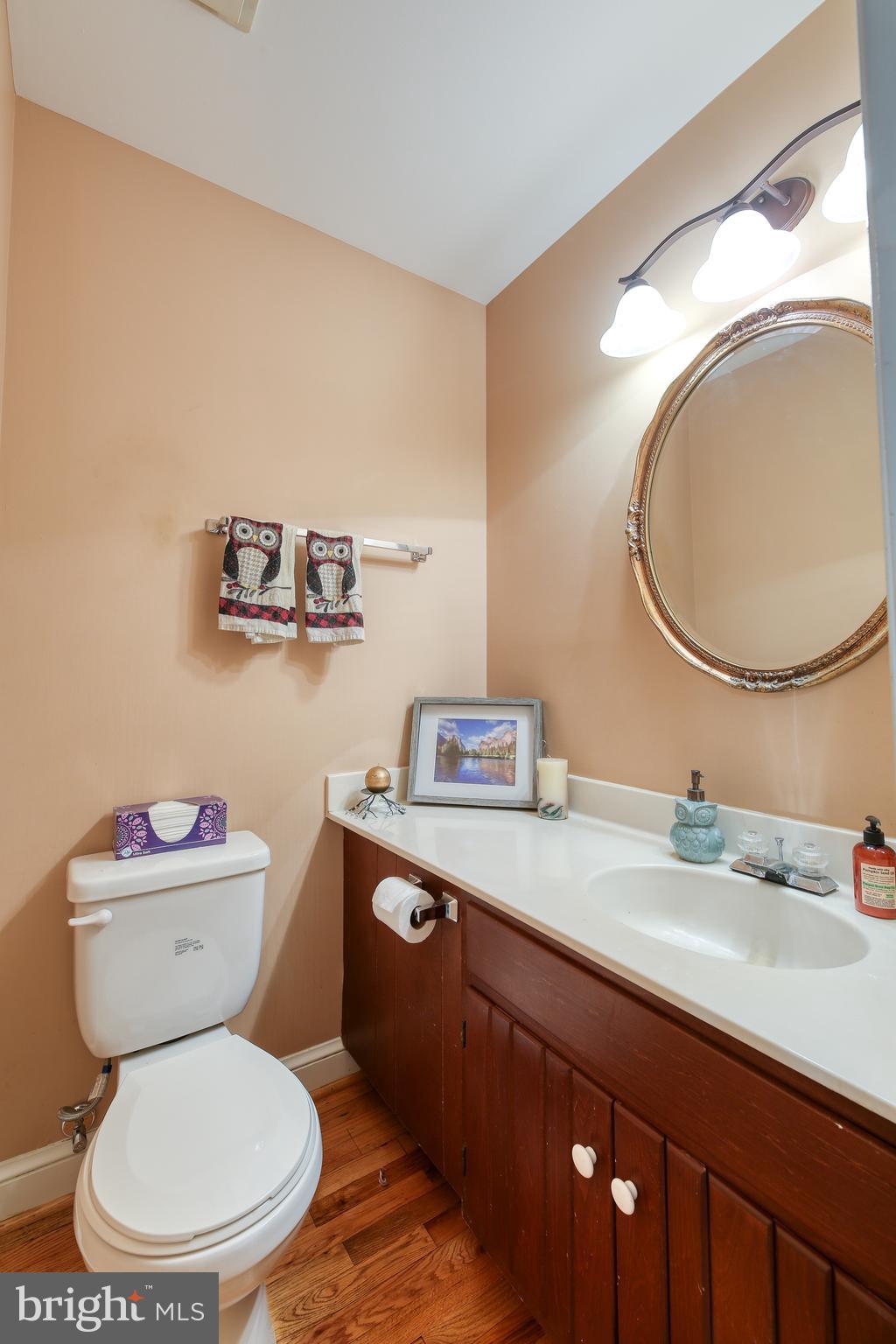 SHUTERS HILL - Residential