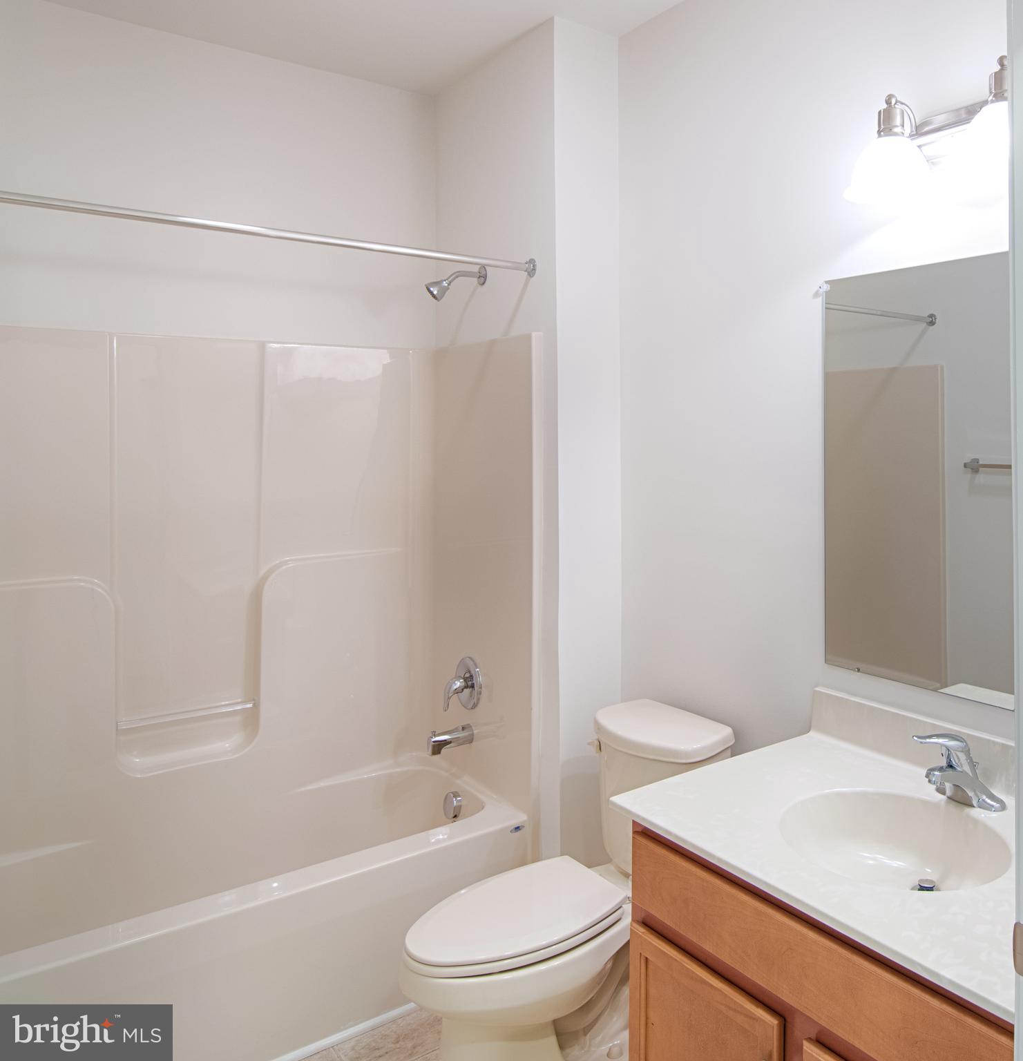 VILLAGE OF EASTRIDGE - Residential