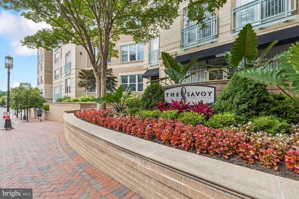 12000 MARKET STREET 152
