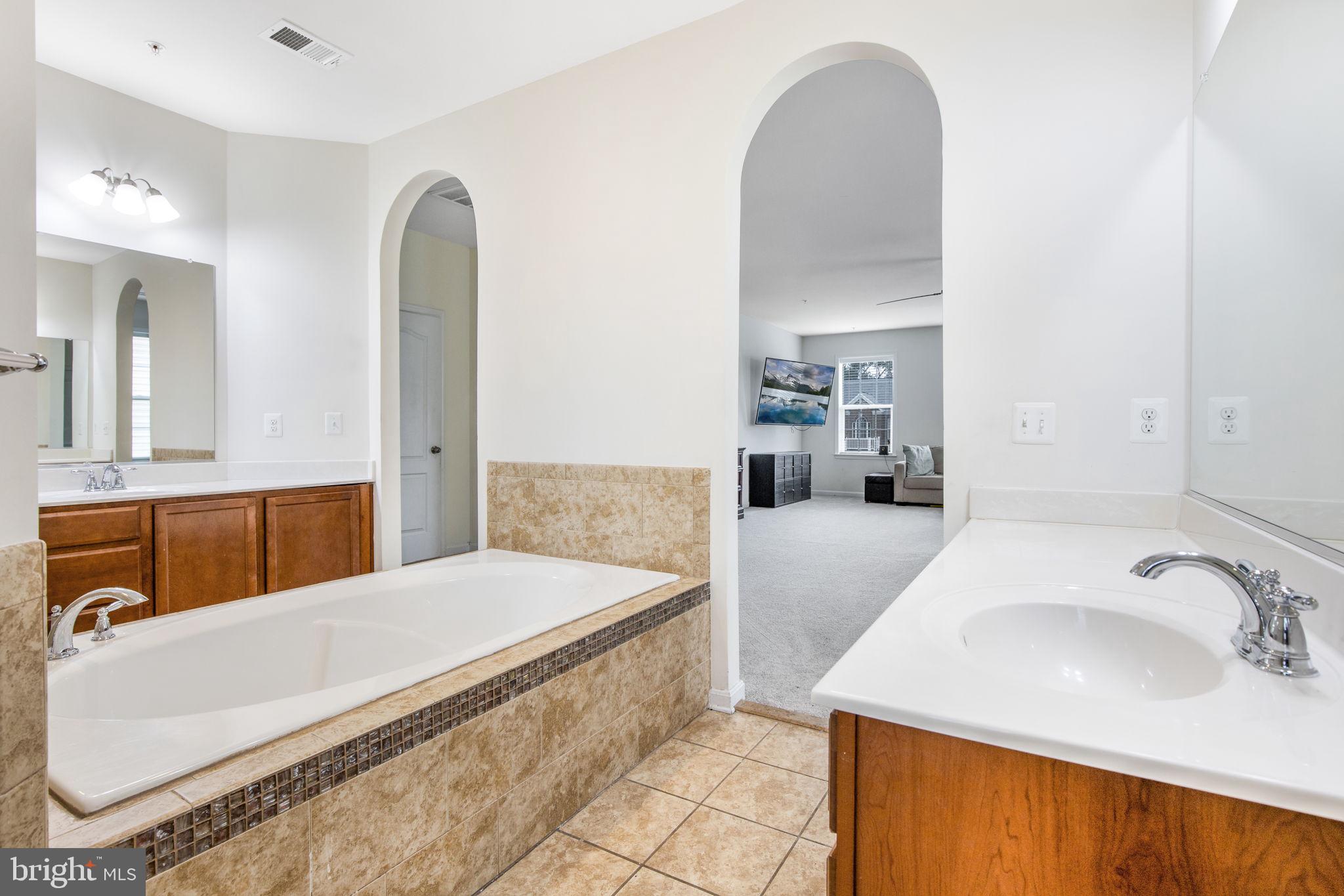 BELLE OAK ESTATES - Residential