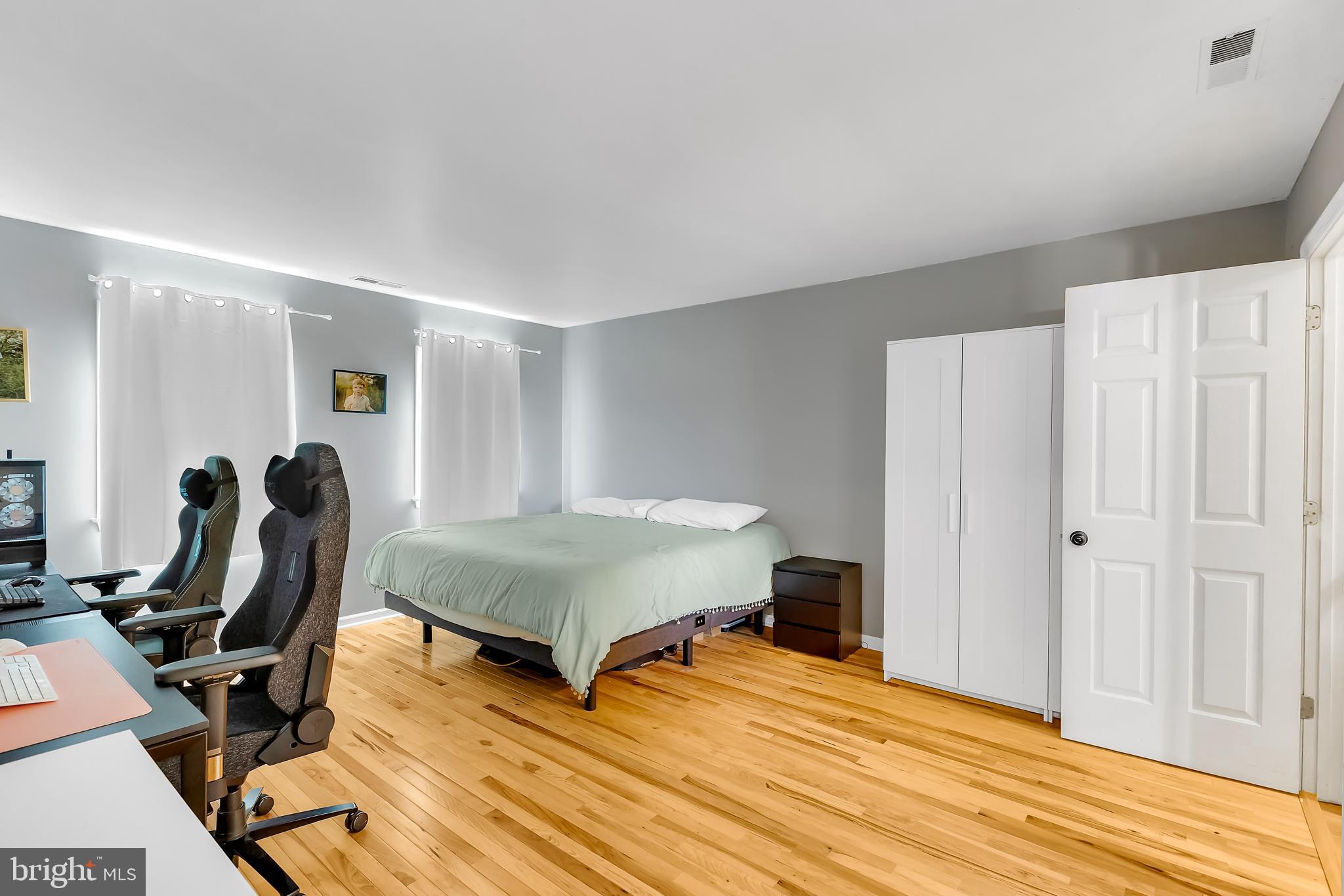 PASSERDYKE VILLAGE - Residential