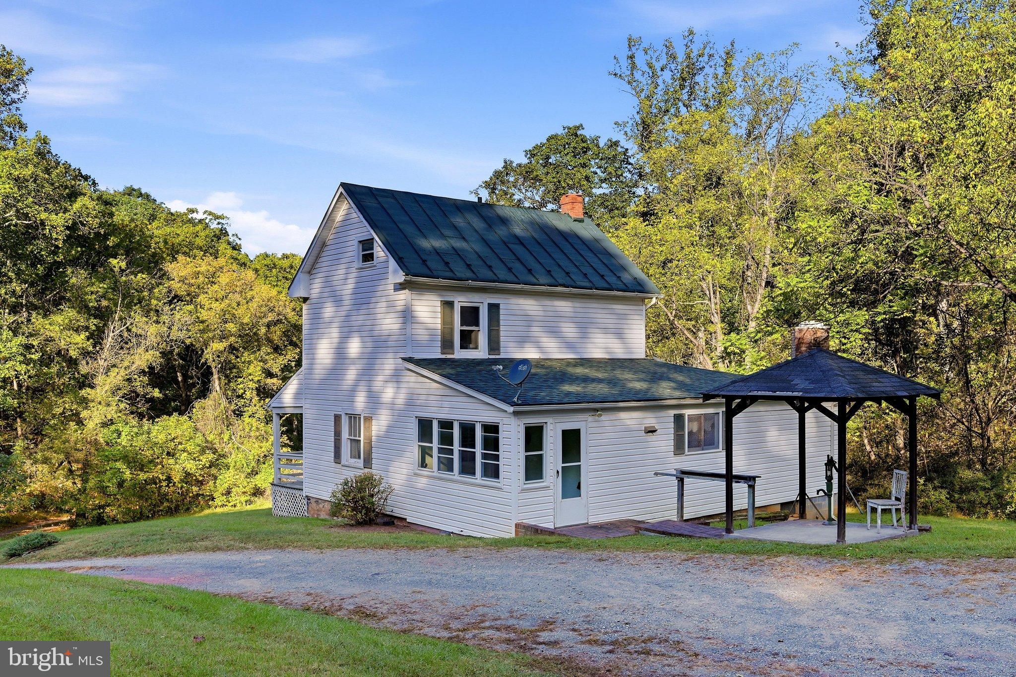 3894 NORTHWESTERN PIKE